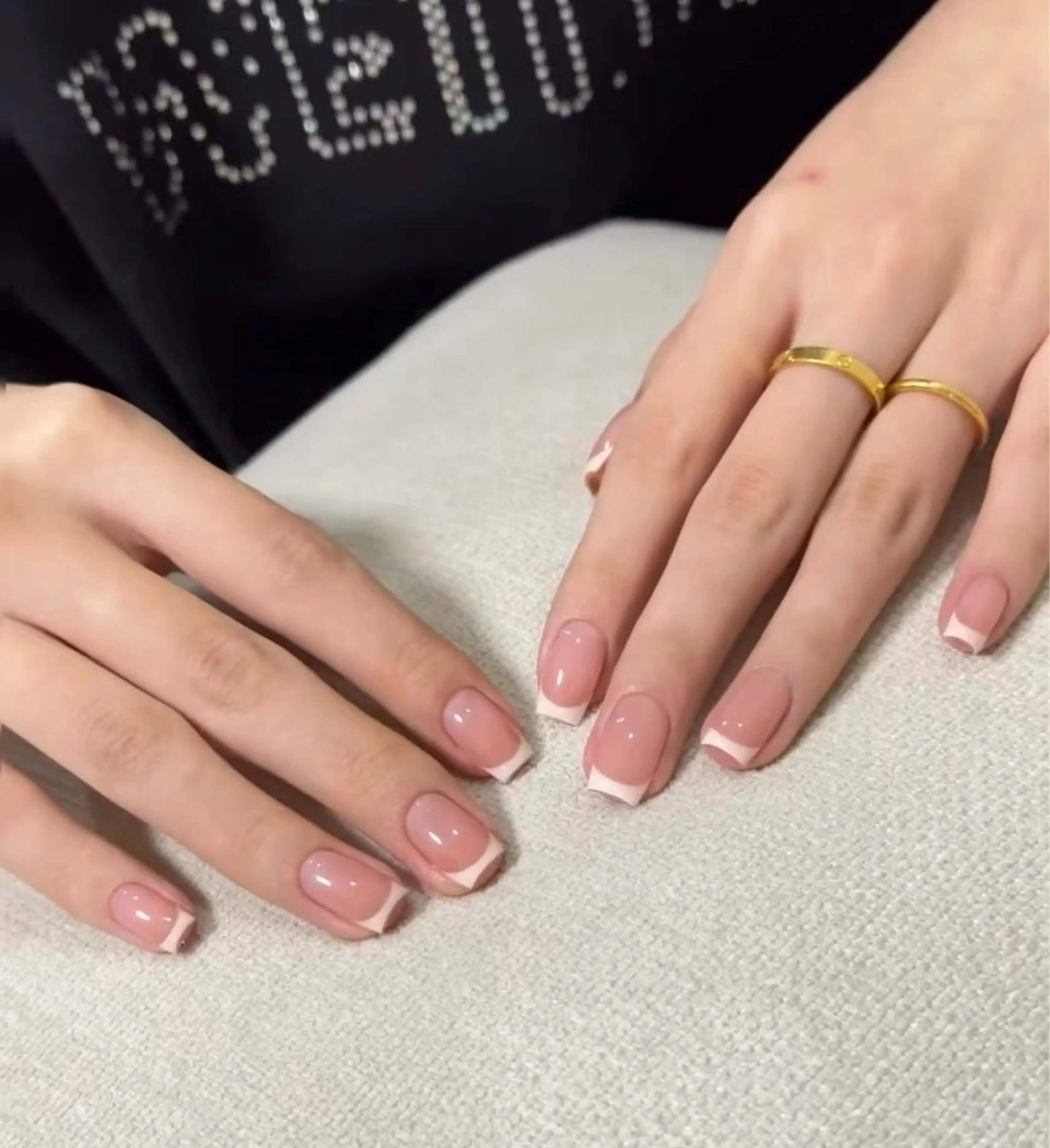 ネイル フレンチネイル マグネットネイル ストーンネイル ハンドネイル マエダ アミ Best Nailのネイルデザイン