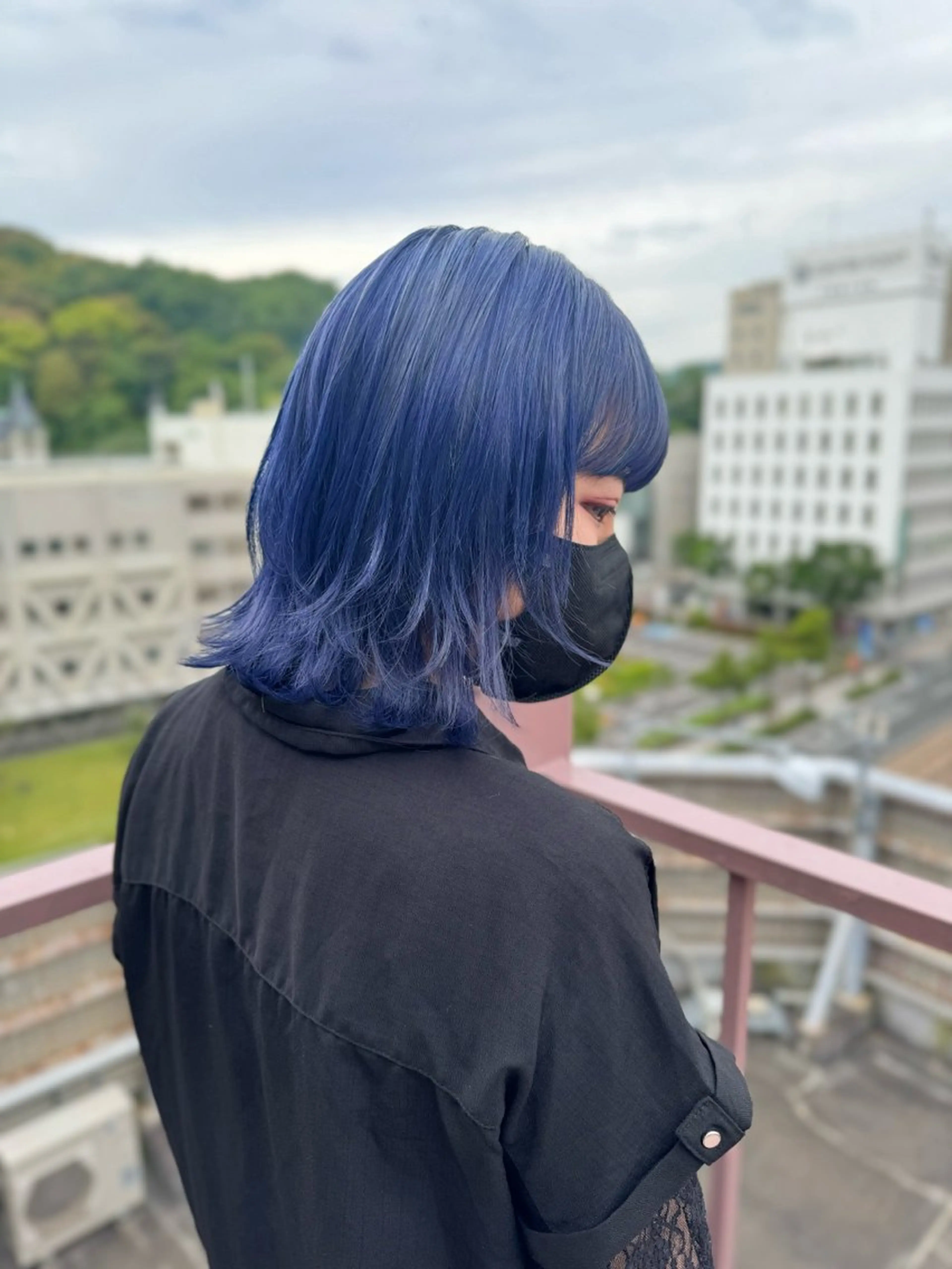 セミロング カラー ブルーカラー ネイビーカラー Viage （ビアージュ）のヘアスタイル