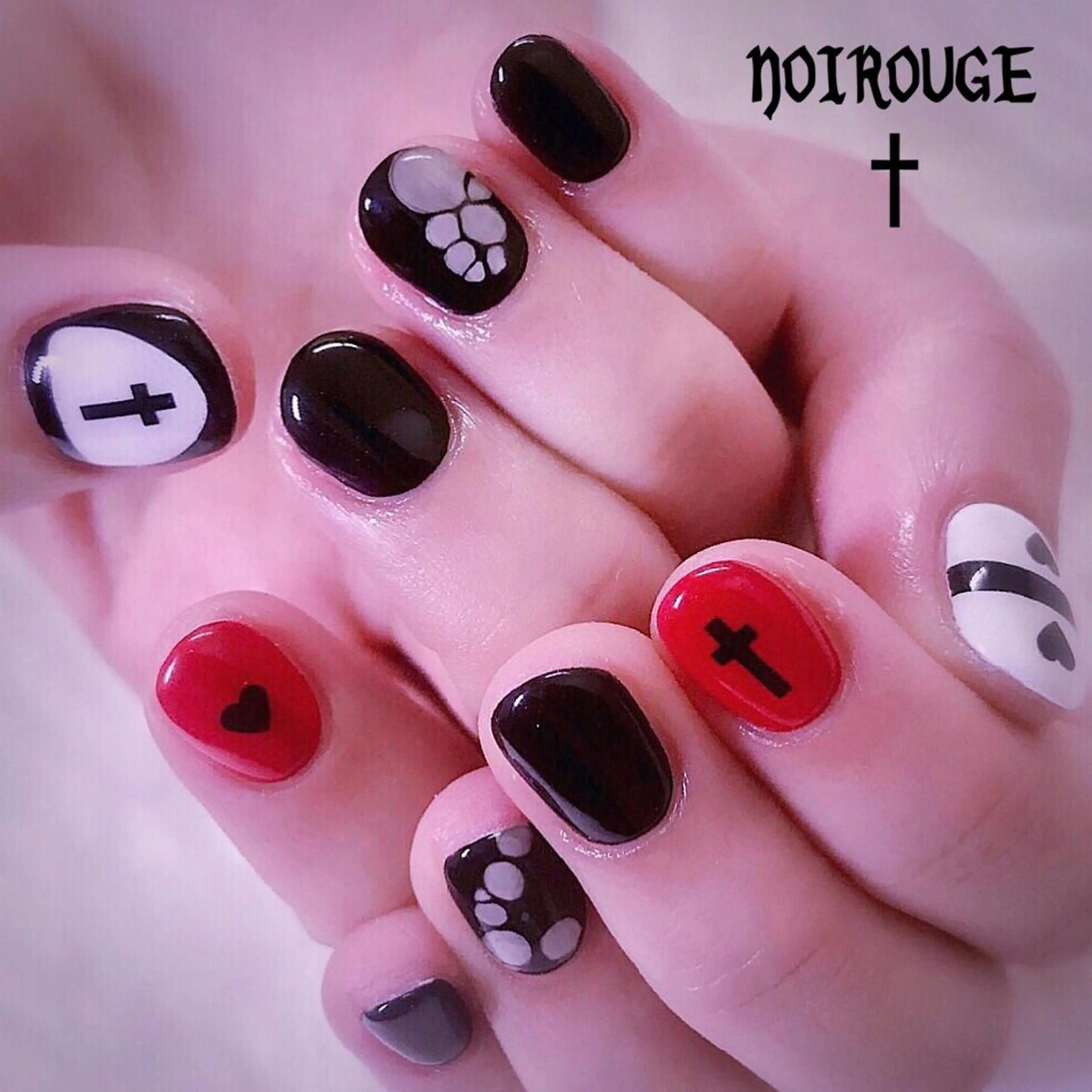 ネイル NOI ROUGEのネイルデザイン