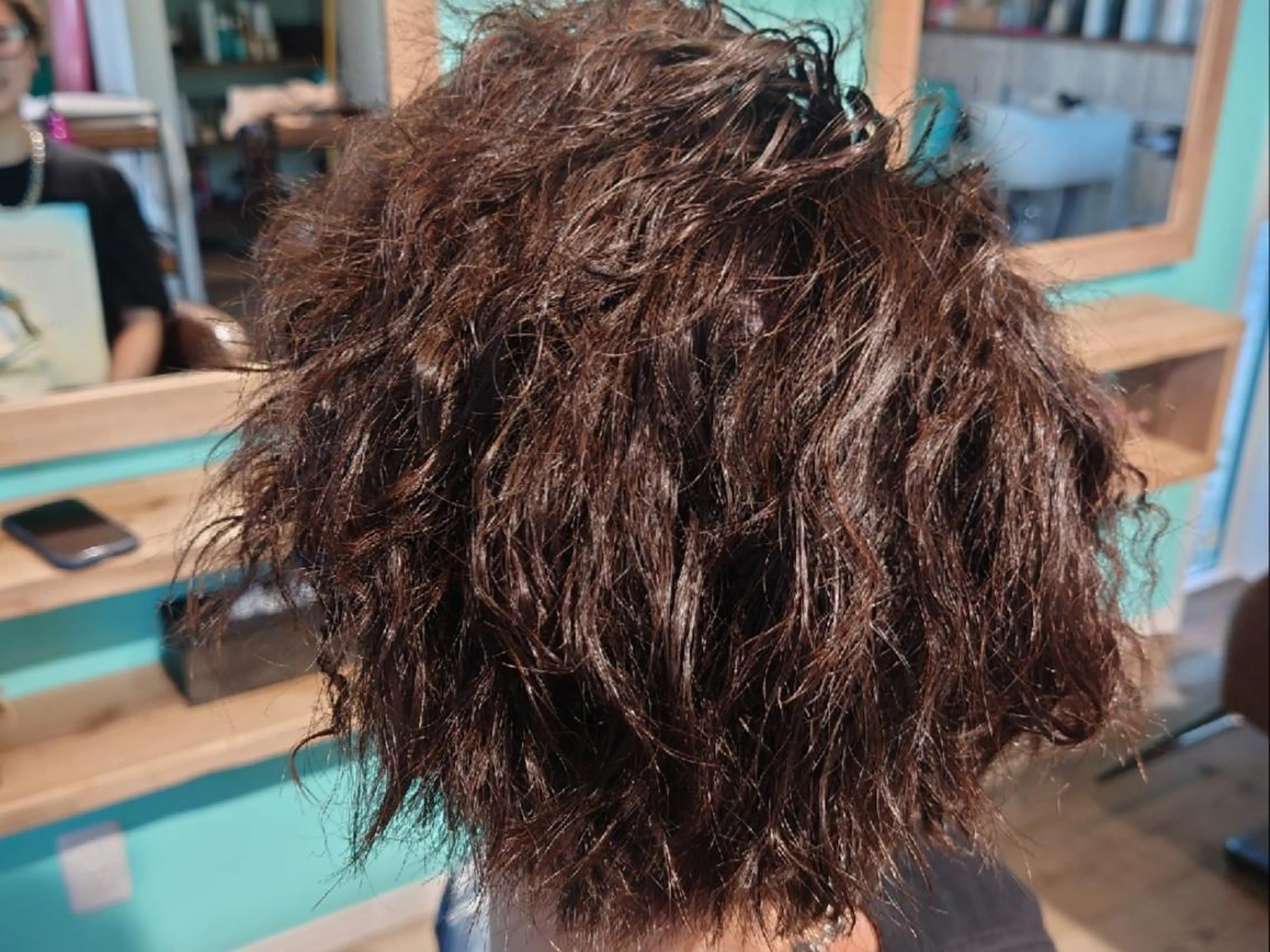 ショート パーマ ツイストパーマ カット パーマ 伊藤 新のヘアスタイル