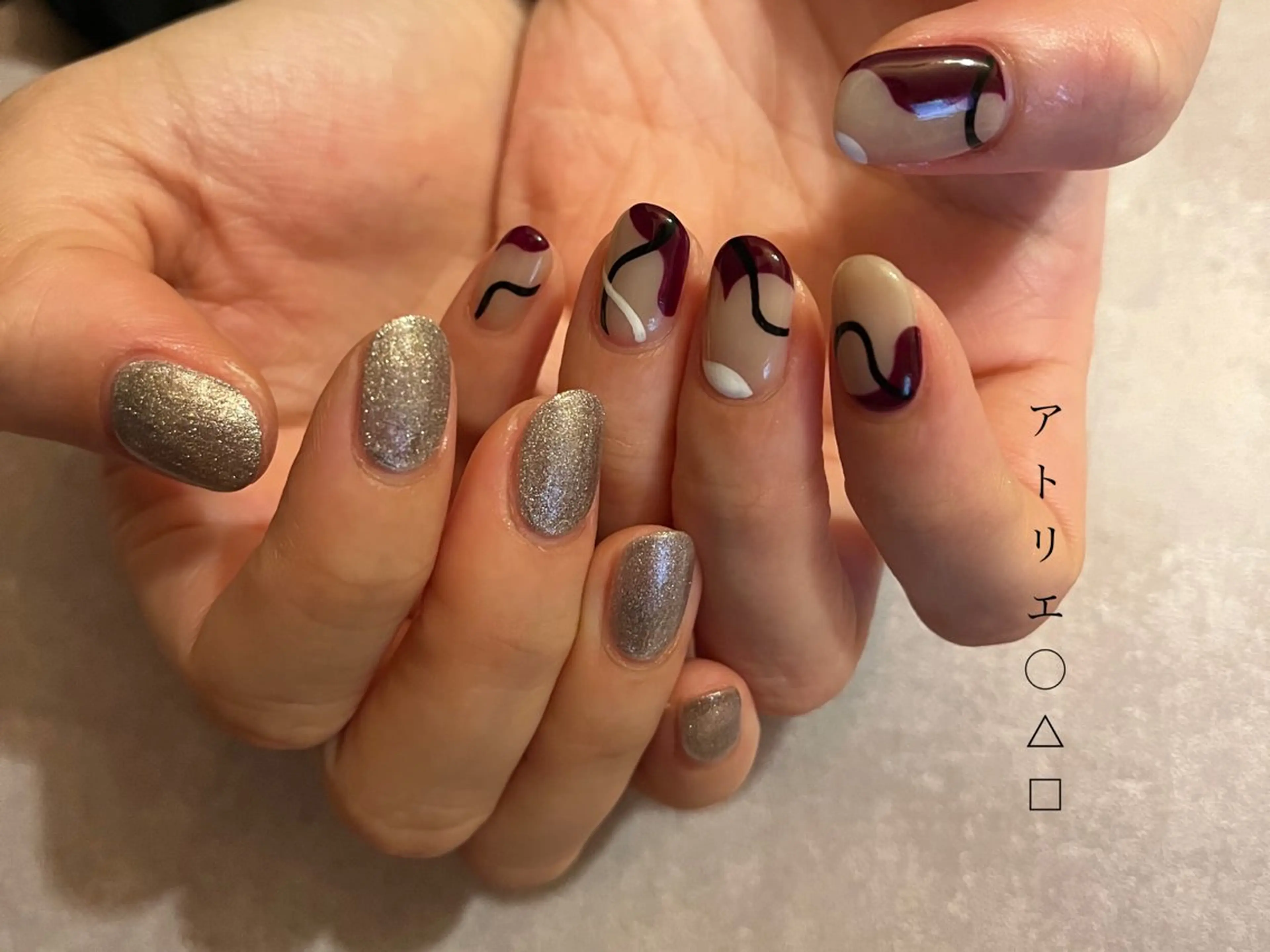 ネイル ハンドネイル アトリエ ○△□のネイルデザイン