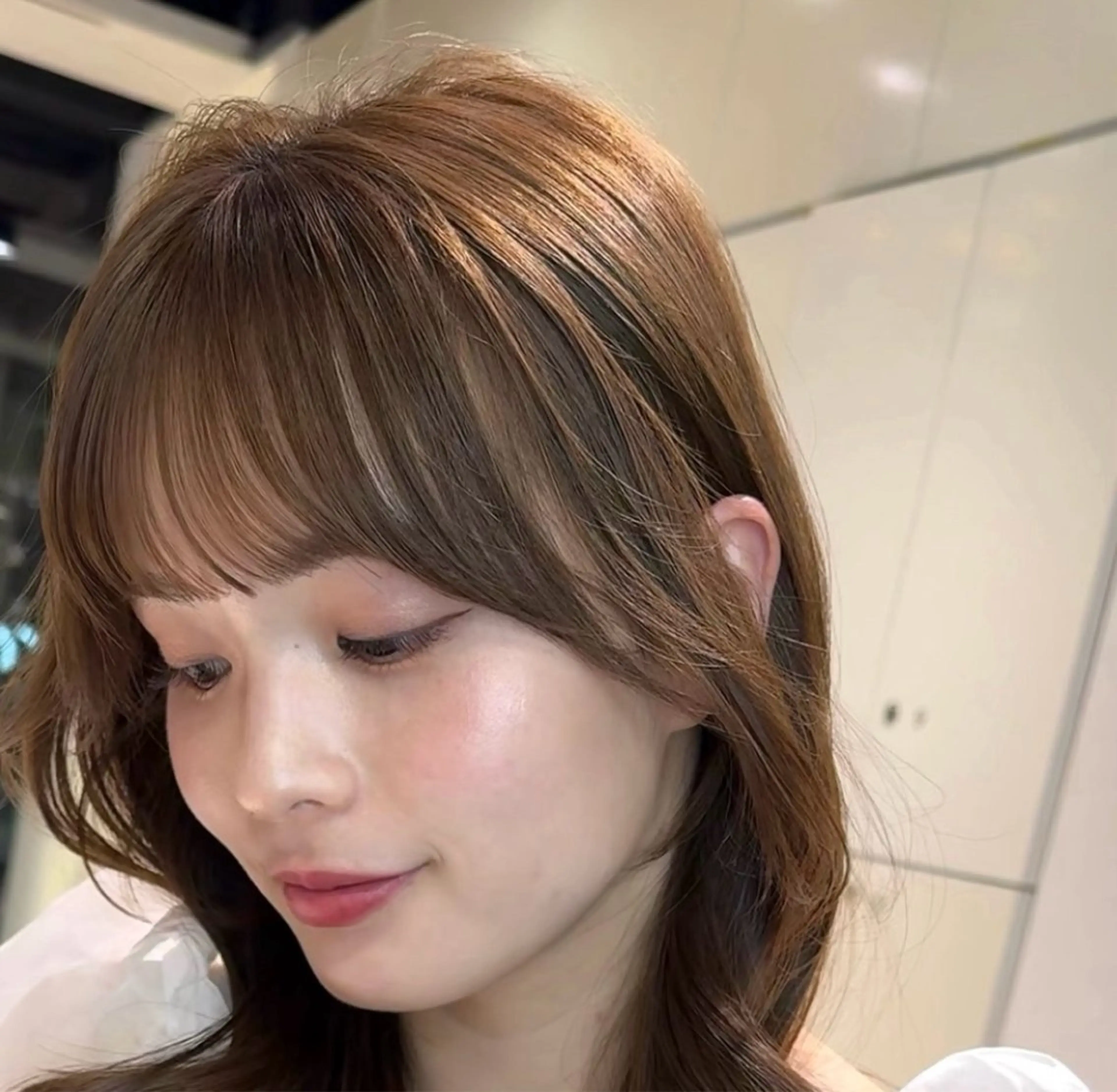 ロング 𝒔𝒂𝒚𝒂🫧 赤みレス透け感カラーのヘアスタイル