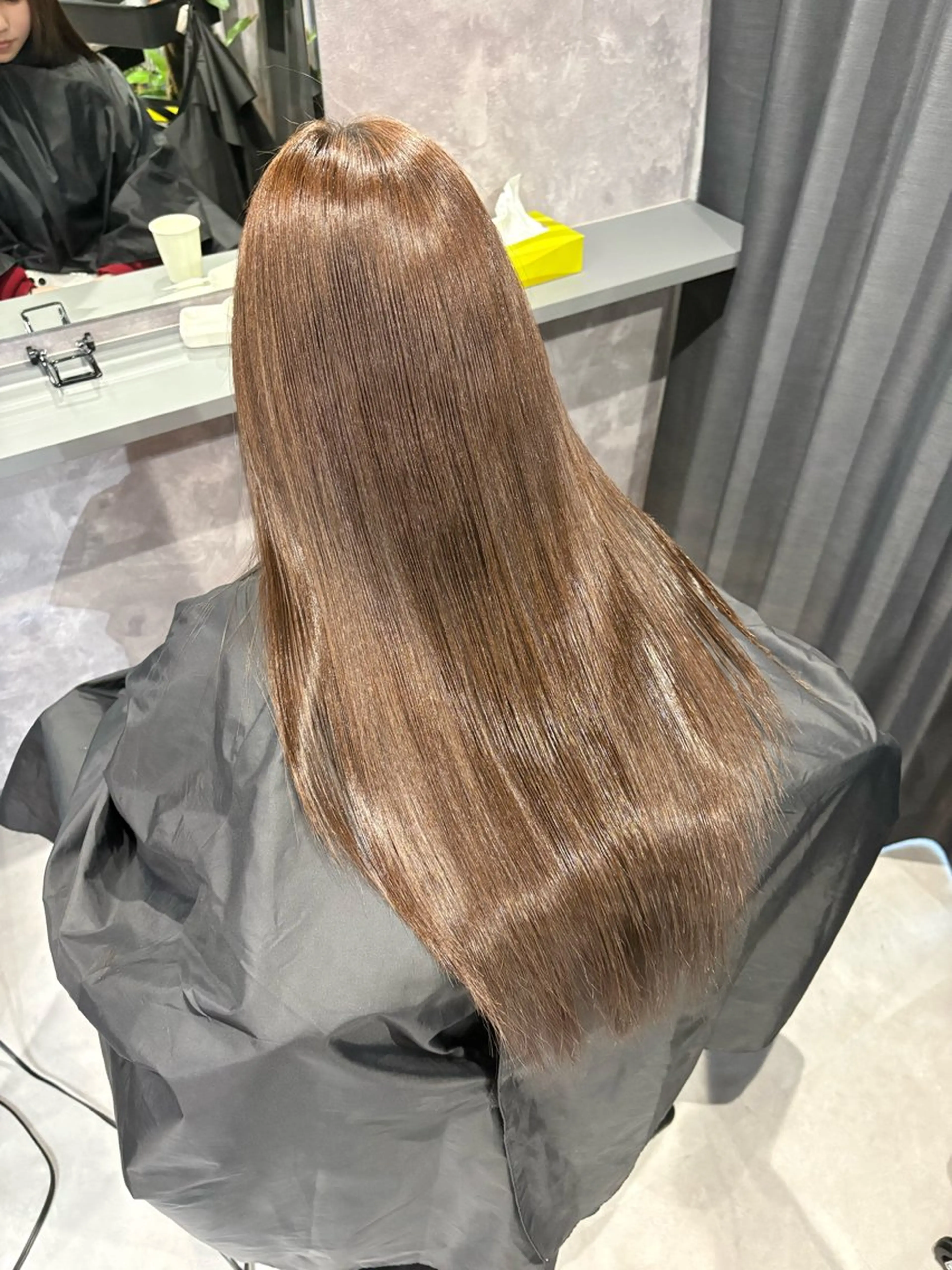 ロング 酸性ストレート カット 縮毛矯正 トリートメント nameless miichiのヘアスタイル