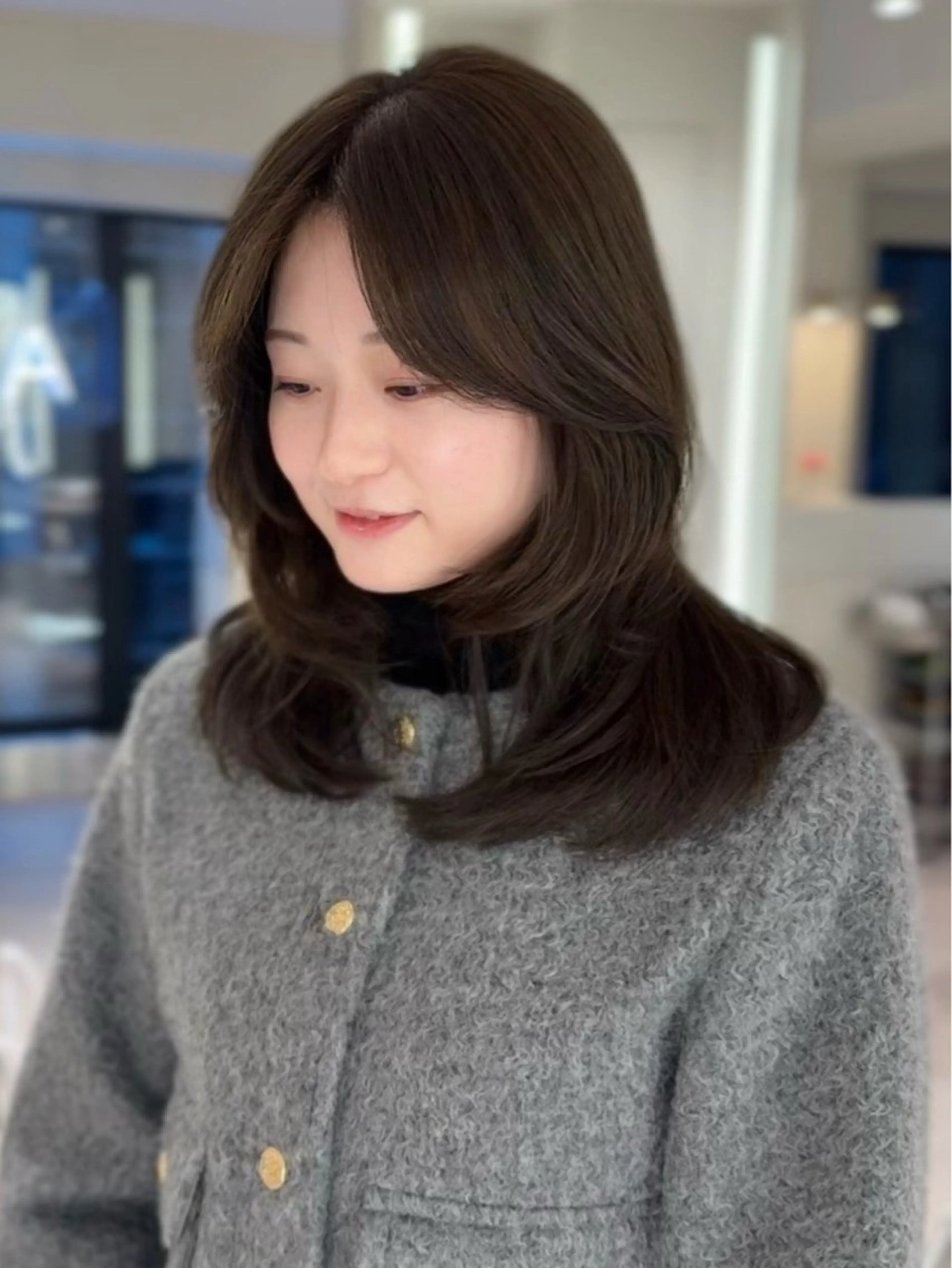 セミロング ayu omochaのヘアスタイル