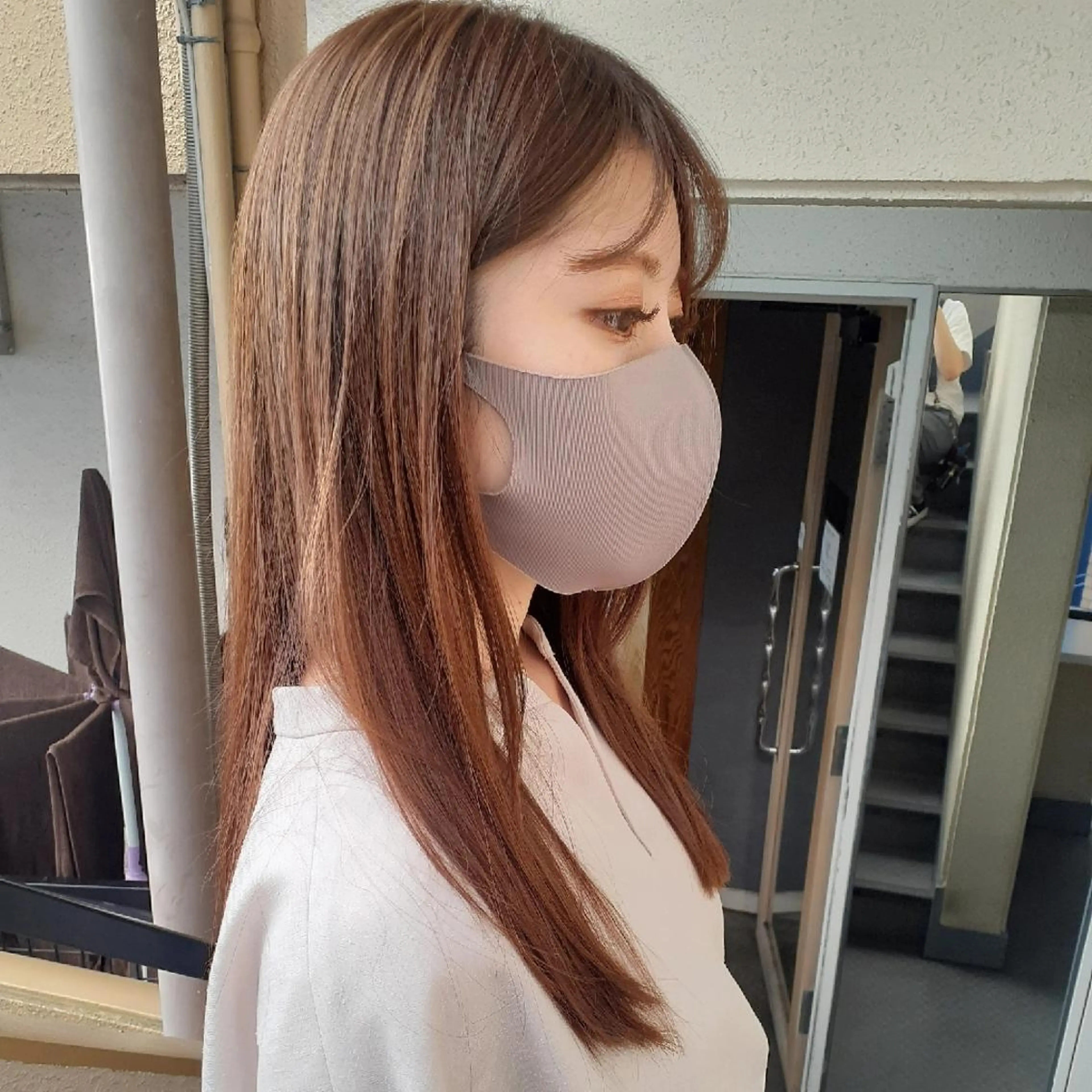 セミロング カラー 韓国風ヘア カット ヘアカラー トリートメント 🔳髪質改善🔳 岡本陽のヘアスタイル