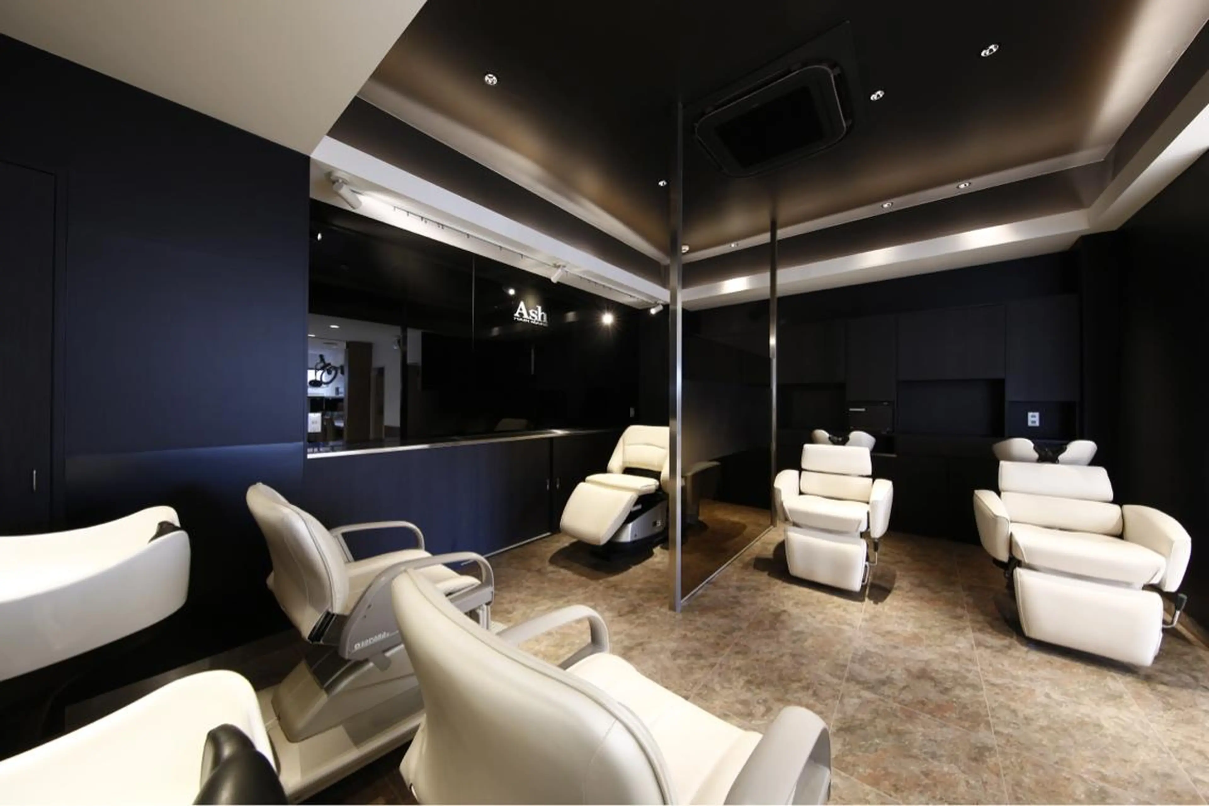 店長 小池アキトのヘアスタイル