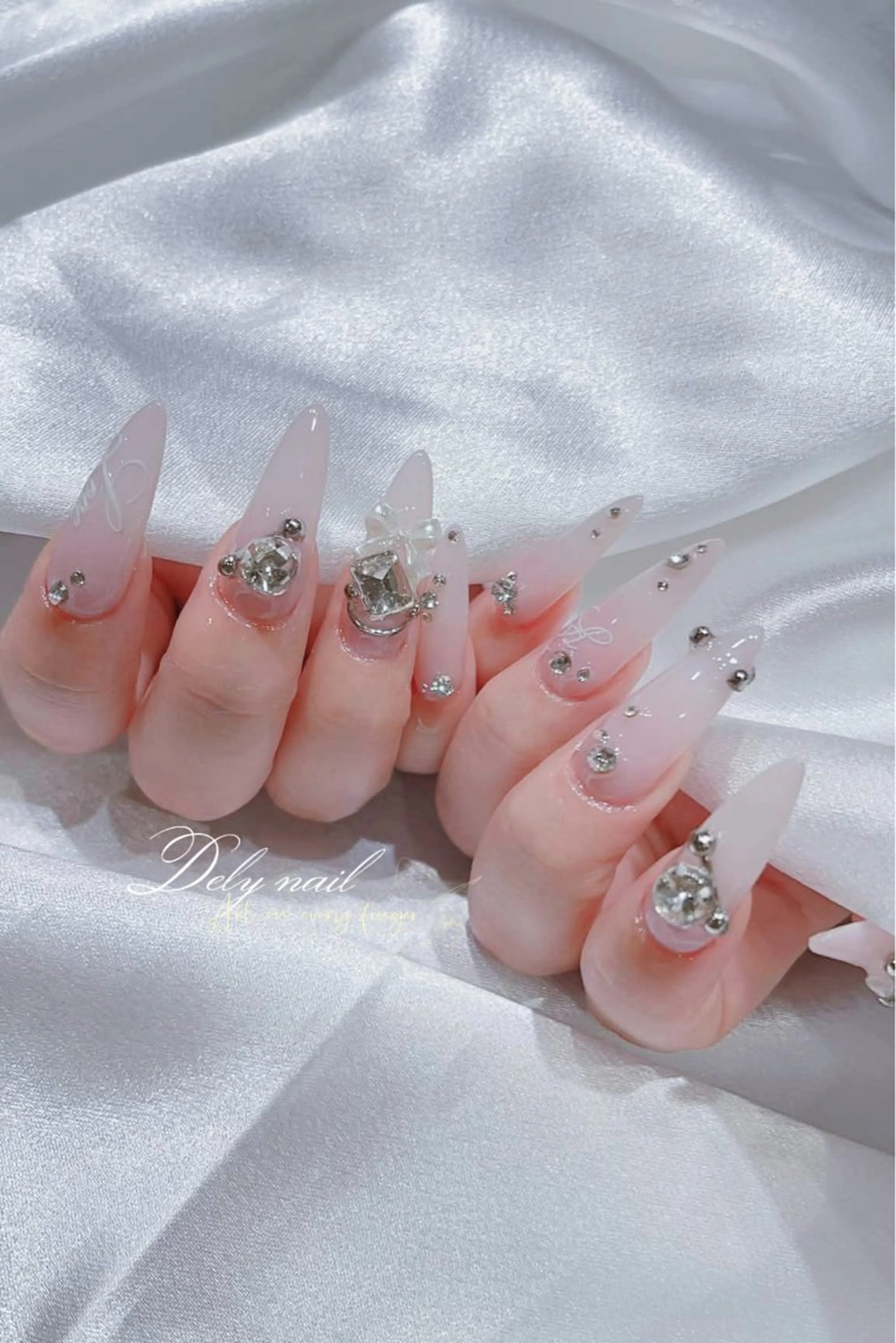 ネイル ハンドネイル Dely Nailのネイルデザイン