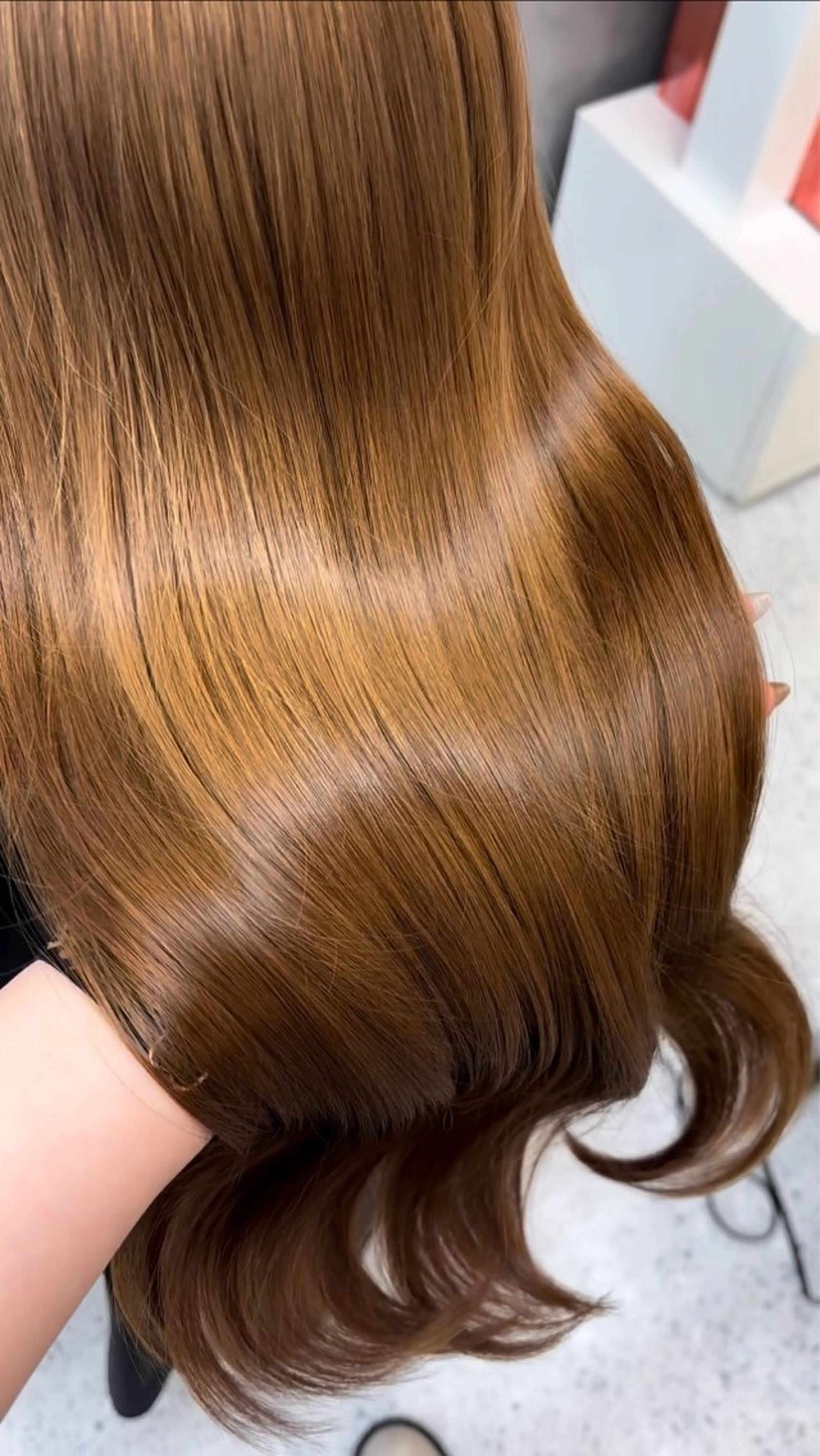 ロング AIRI /ダブルカラー/のヘアスタイル