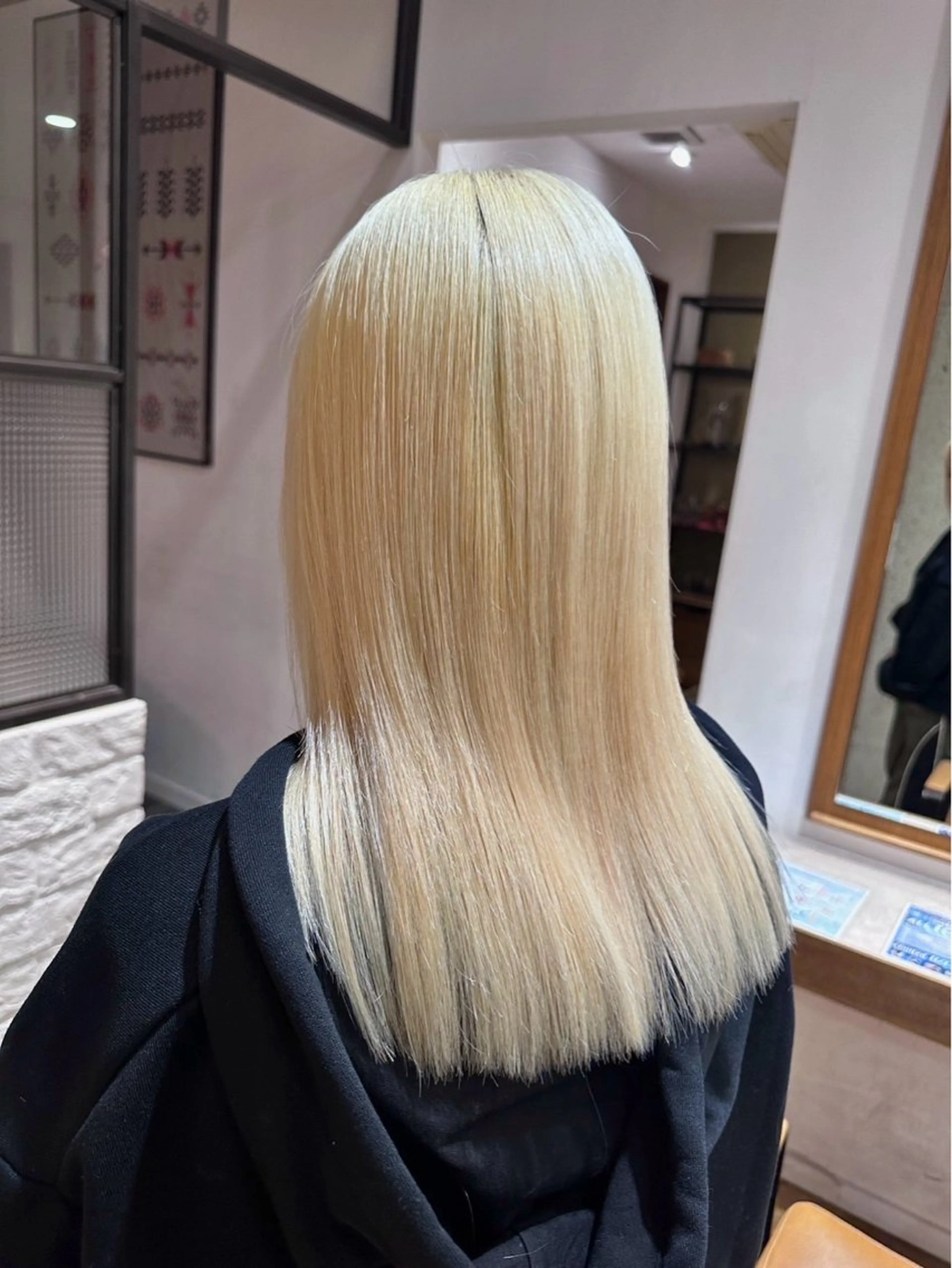 セミロング カラー ヘアカラー 𝒚𝒖-𝒓𝒊 ⸝⋆艶color🌙のヘアスタイル