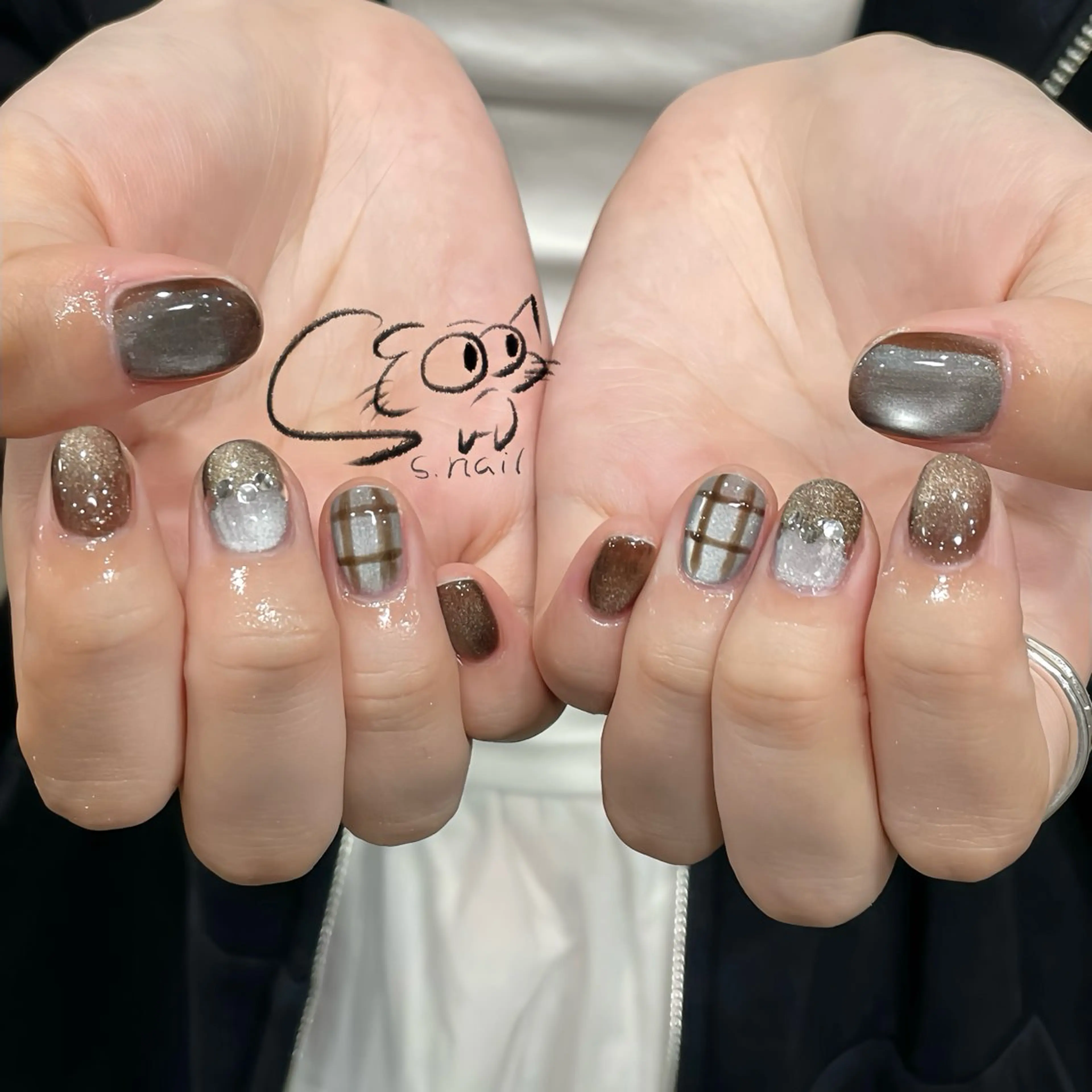 ネイル チークネイル フレンチネイル グラデーション マグネットネイル ワンカラーネイル S.nail _のネイルデザイン