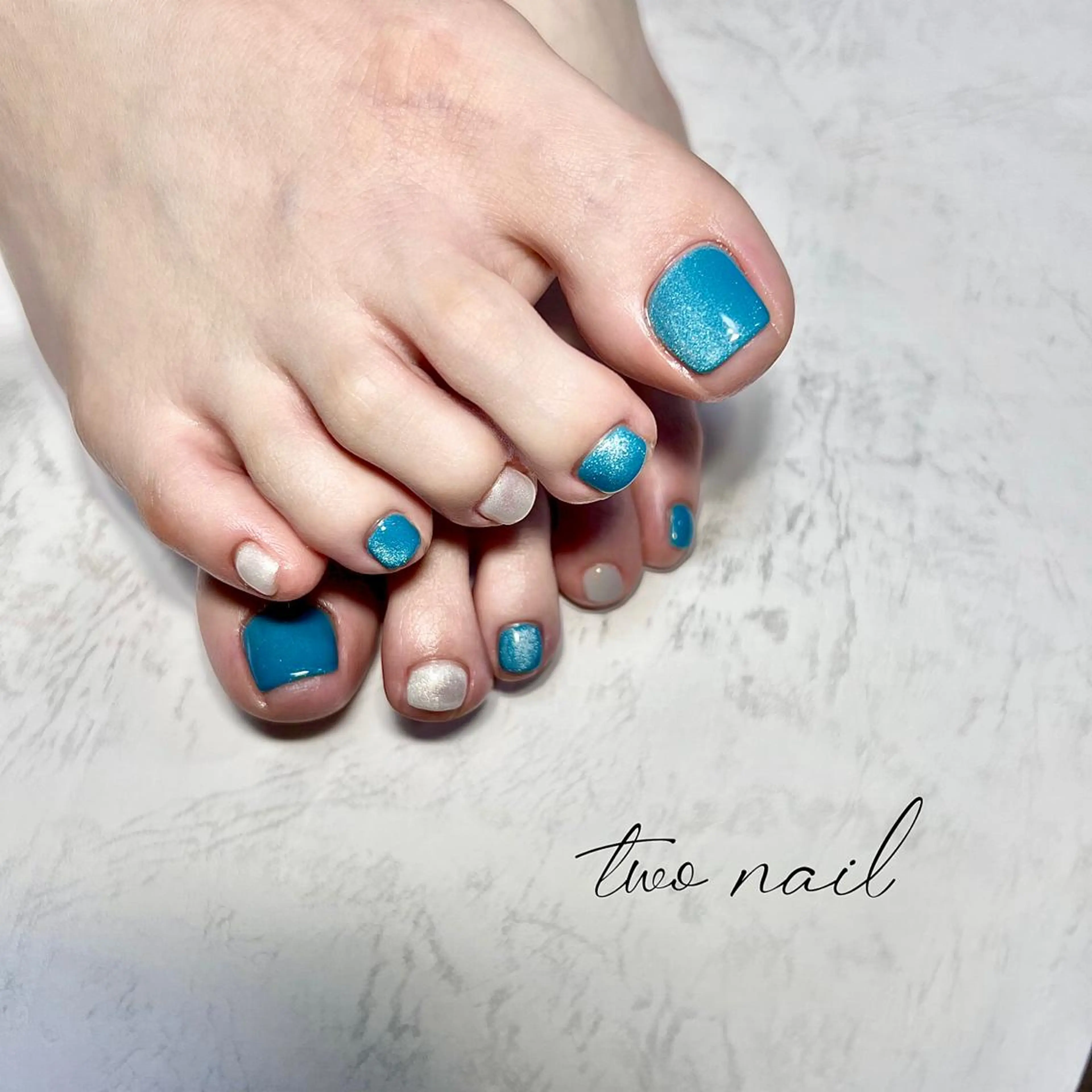 ネイル アートネイル フットネイル ハート マグネットネイル ニュアンスネイル フットネイル two nailのネイルデザイン