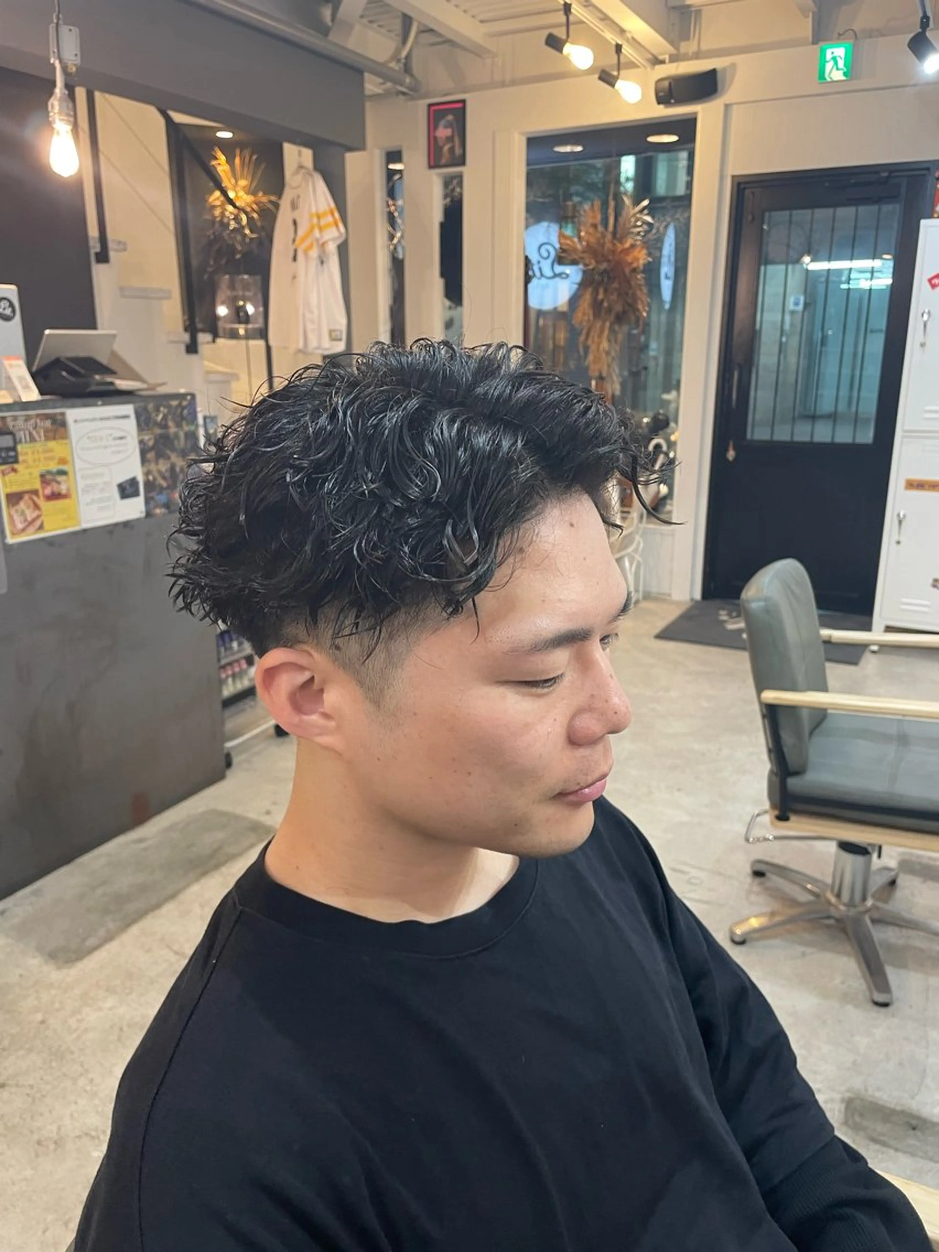 パーマ メンズ litbyfifth 濵崎寛太のヘアスタイル