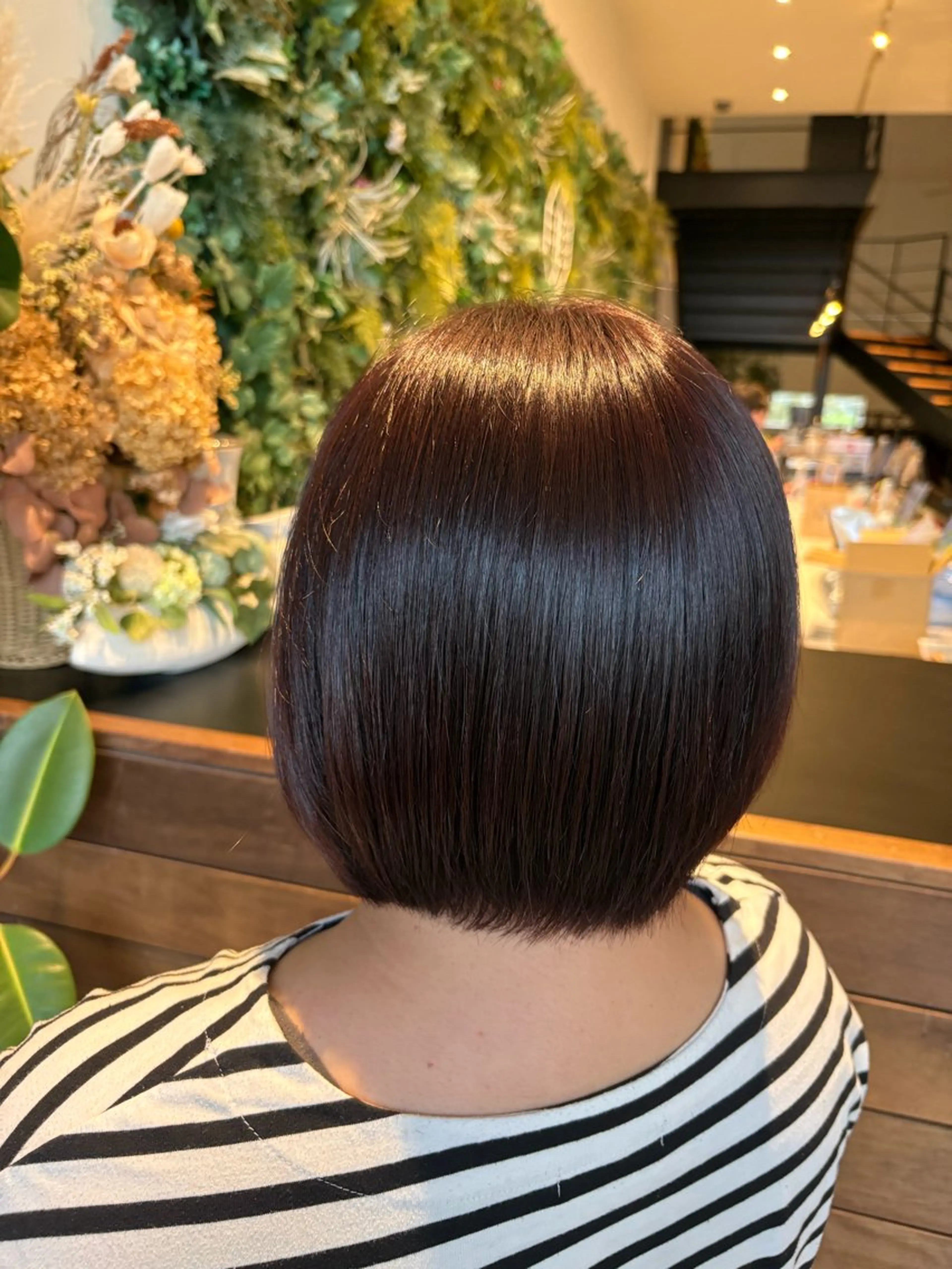 ショート カラー ボブ カット ヘアカラー 高橋 乙葉のヘアスタイル
