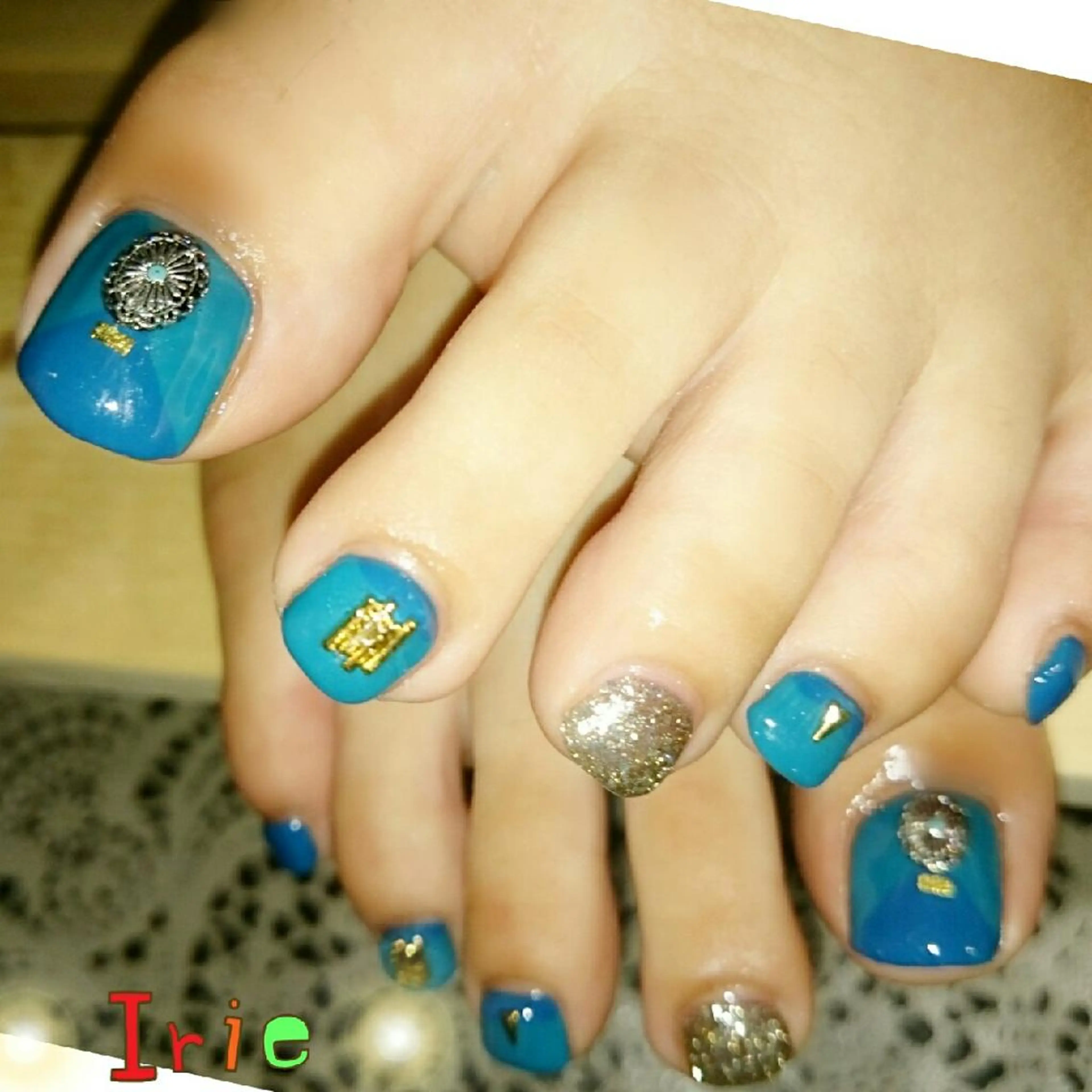 カラー パーマ ヘアアレンジ メンズ キッズ ネイル フットネイル Hair salon Irie所属・與儀 知佳のネイルデザイン