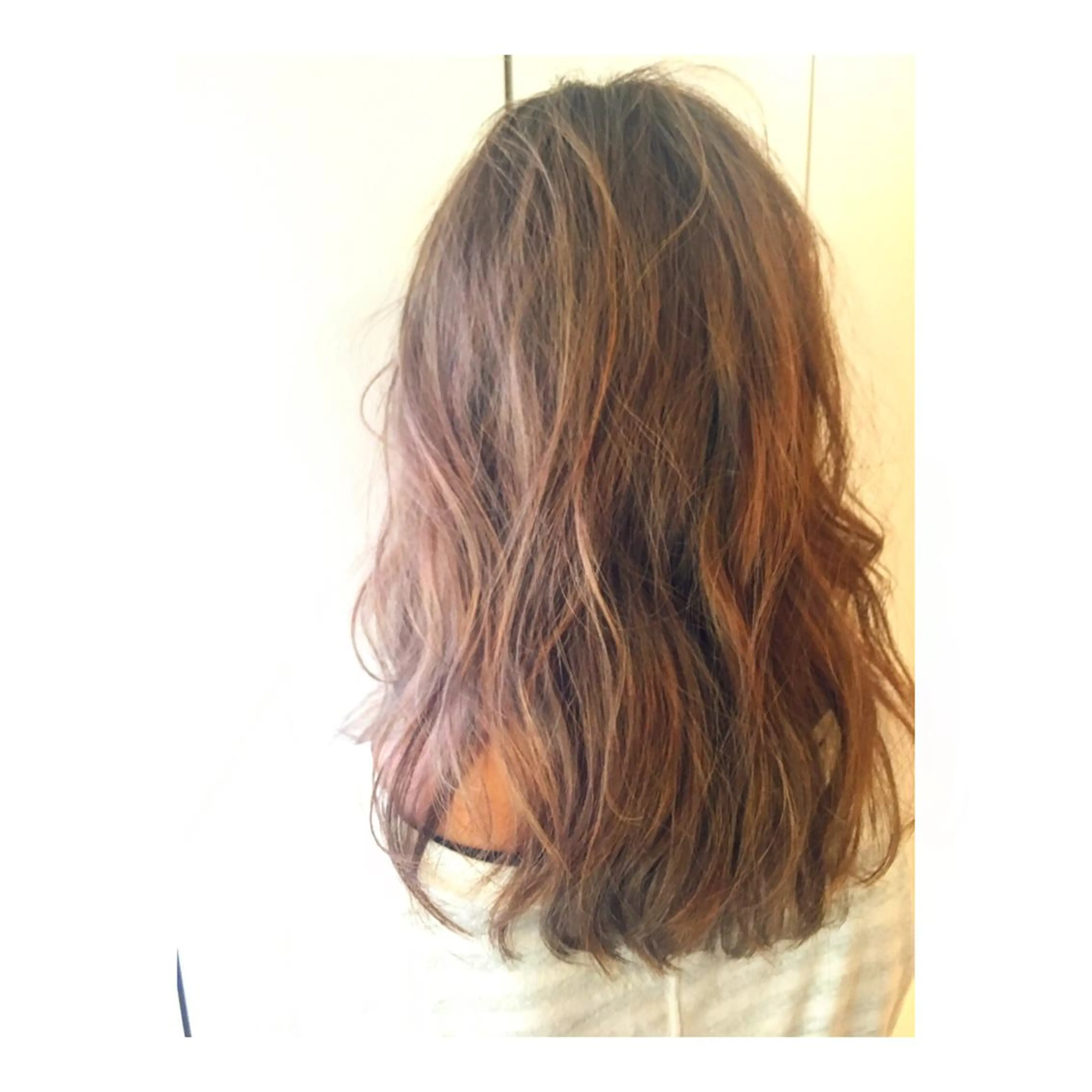 ミディアム セミロング ロング カラー 🪐脱白髪染め 🪐松尾菜々美のヘアスタイル