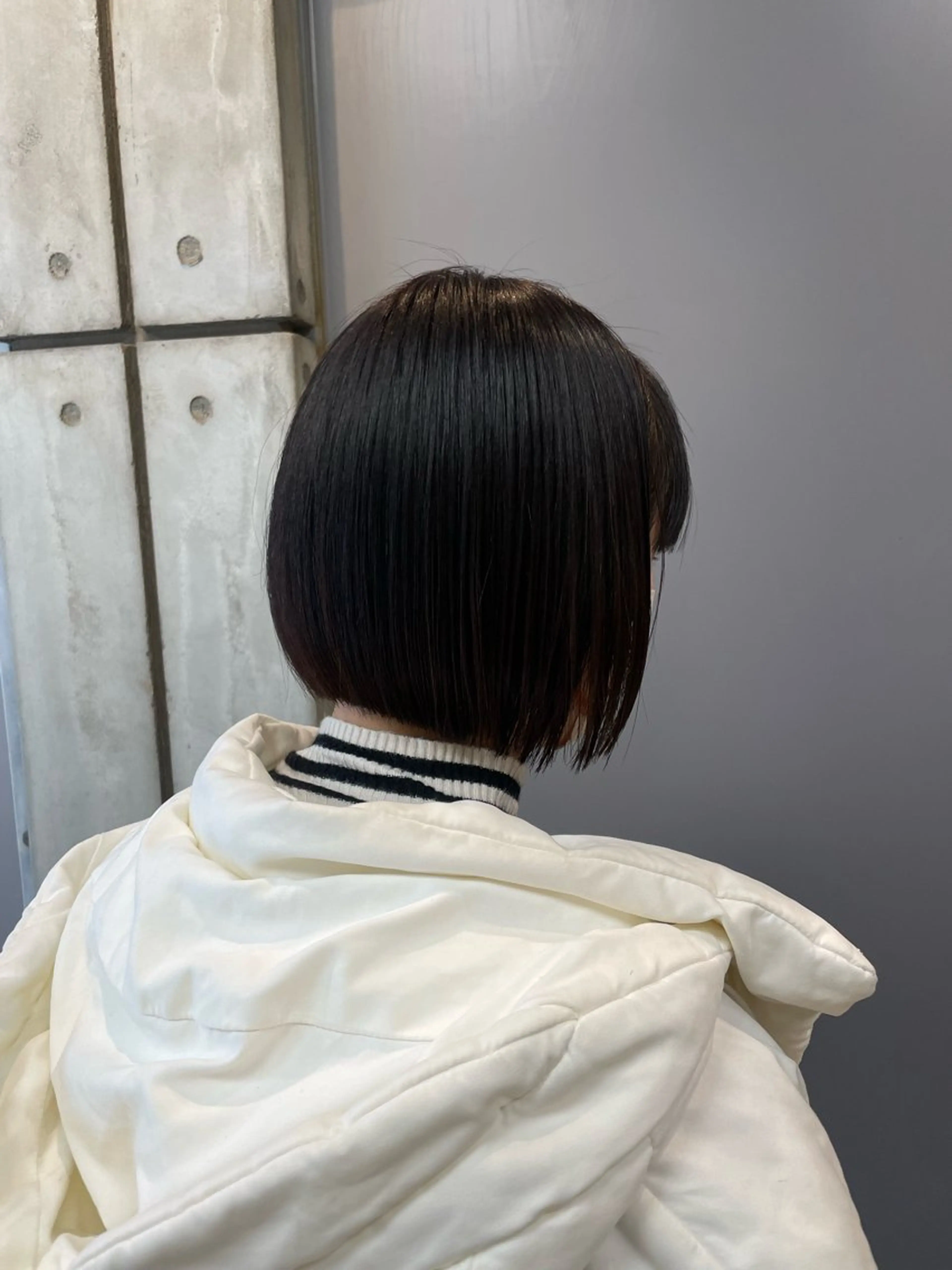 ショート ヘアカラー 青木 あおいのヘアスタイル