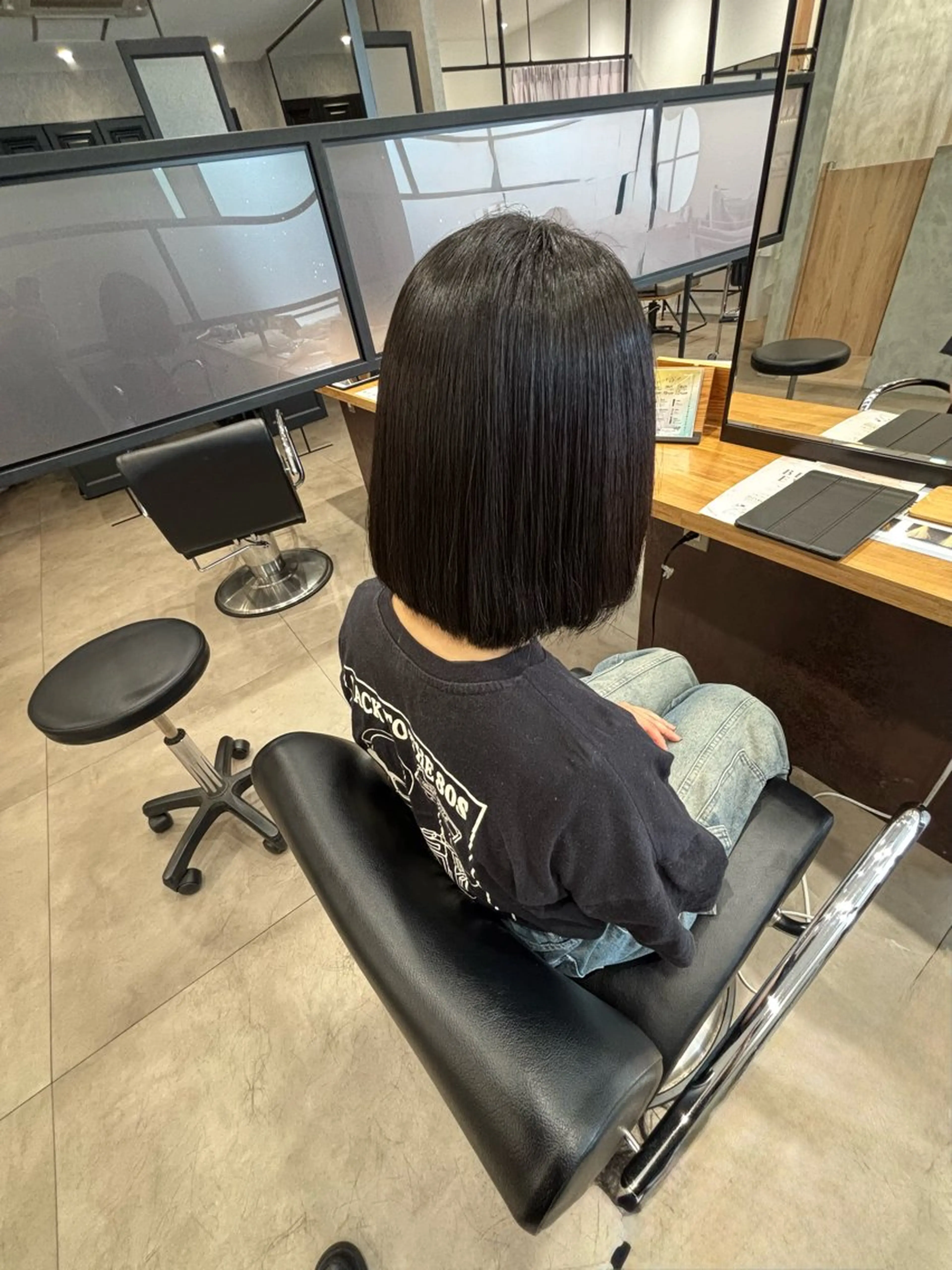 ミディアム カット 縮毛矯正 馬場 一輝のヘアスタイル