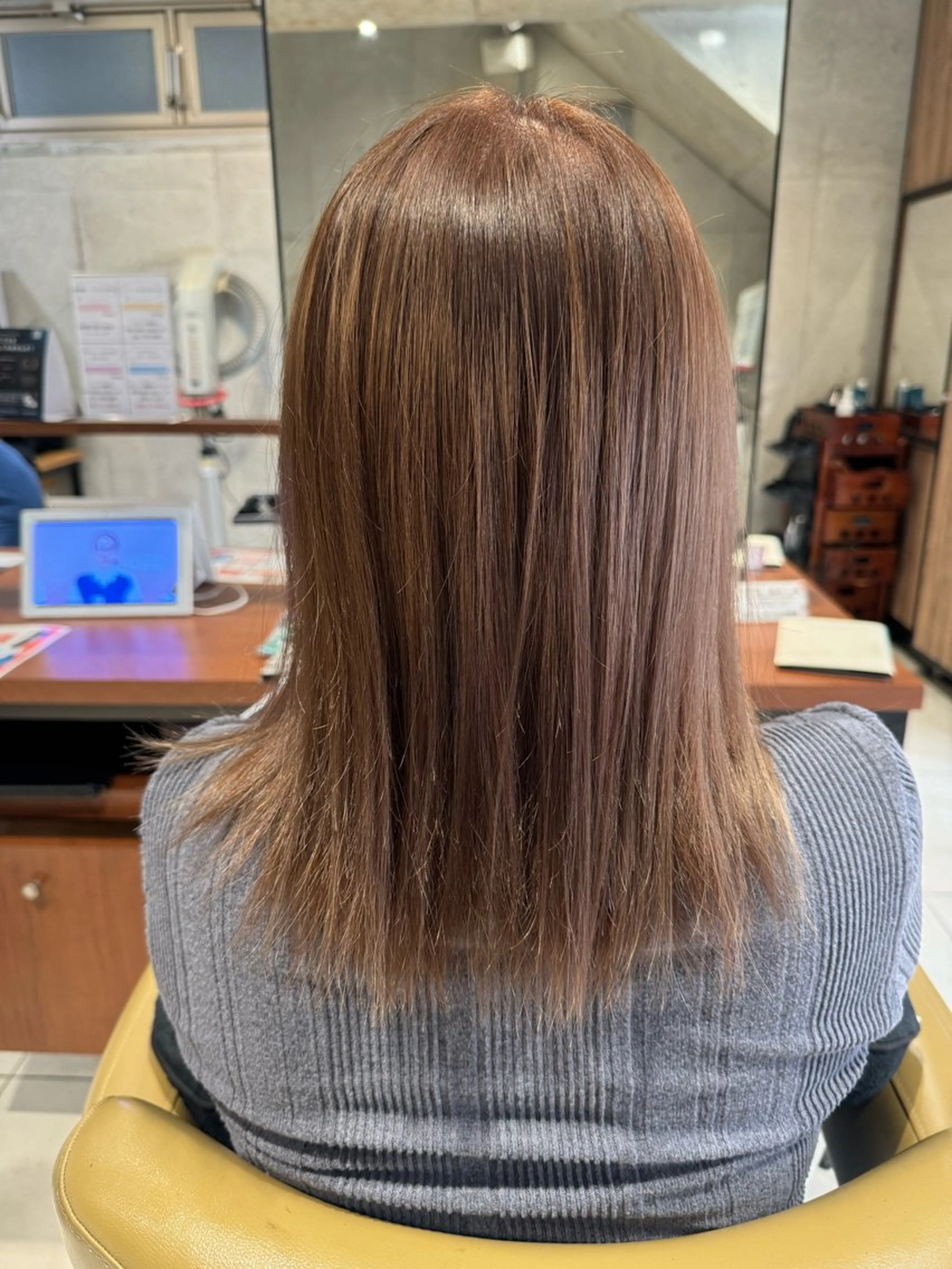 カラー ベージュカラー ブリーチ ショコラベージュ ヘアカラー トリートメント 艶カラー 梨菜💜のヘアスタイル