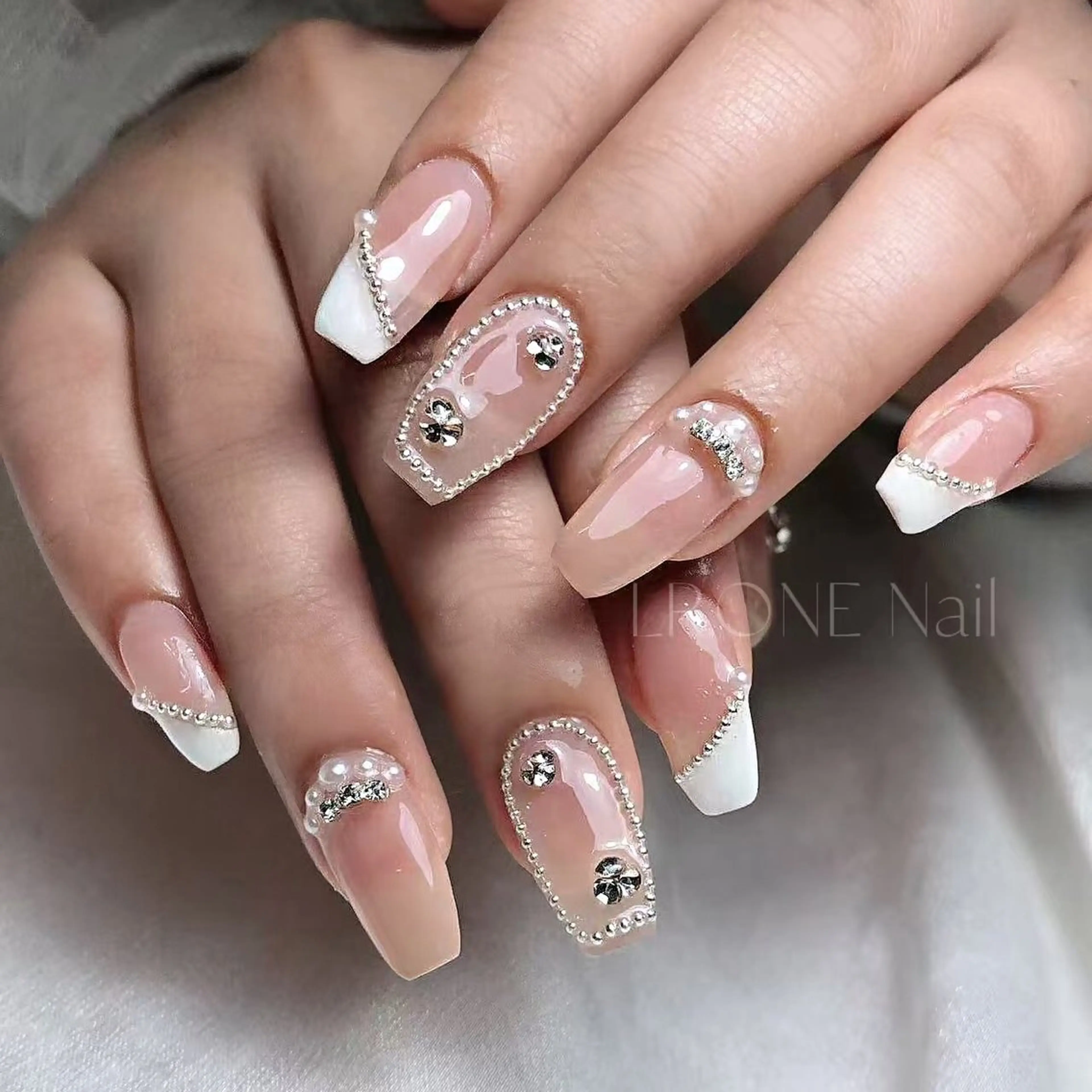 ネイル LR.ONE ヨウのネイルデザイン