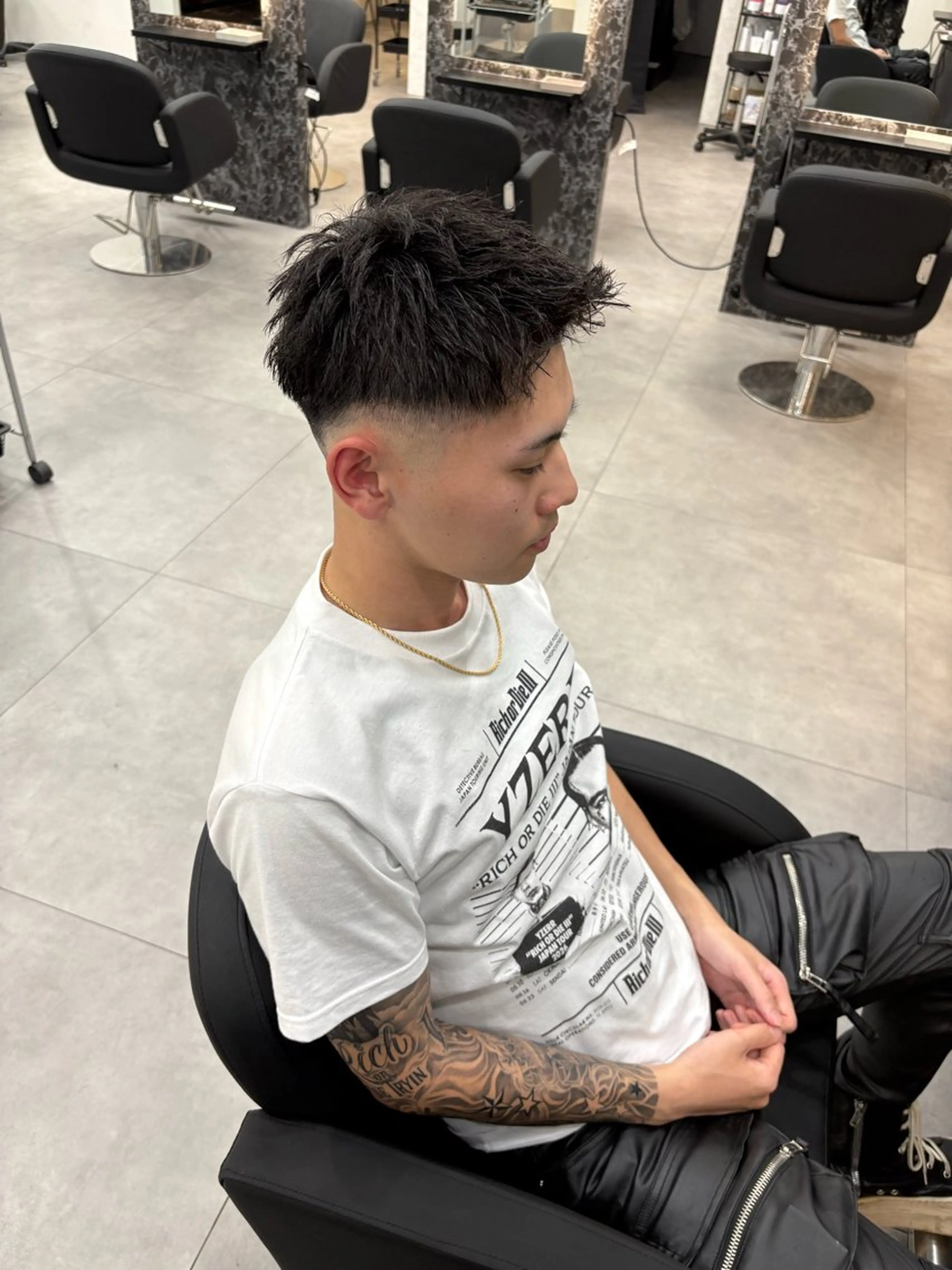 メンズ 善財 康葵のヘアスタイル