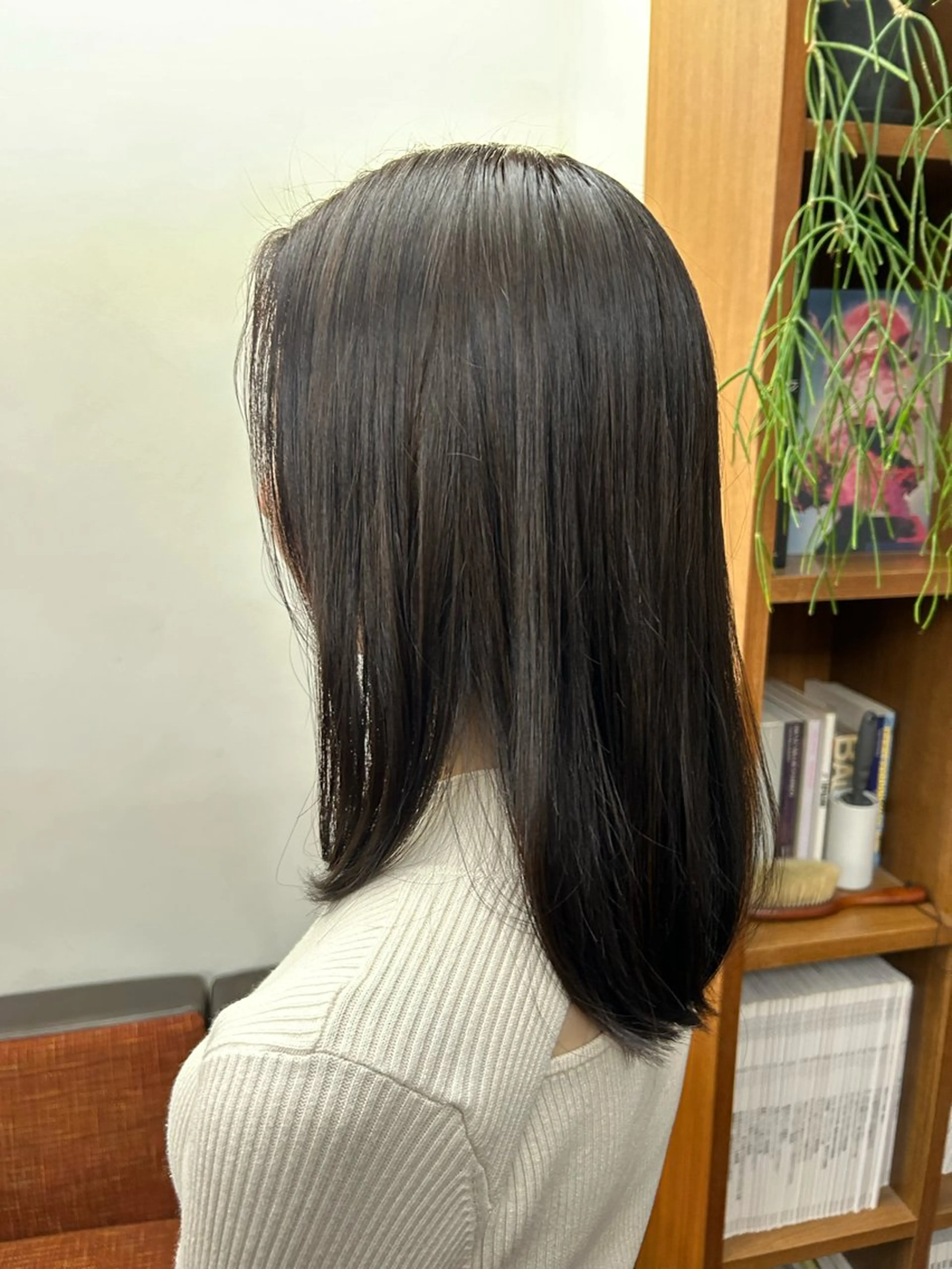 セミロング カラー ヘアカラー トリートメント 💎透明感カラー💎 bAteAu あまねのヘアスタイル