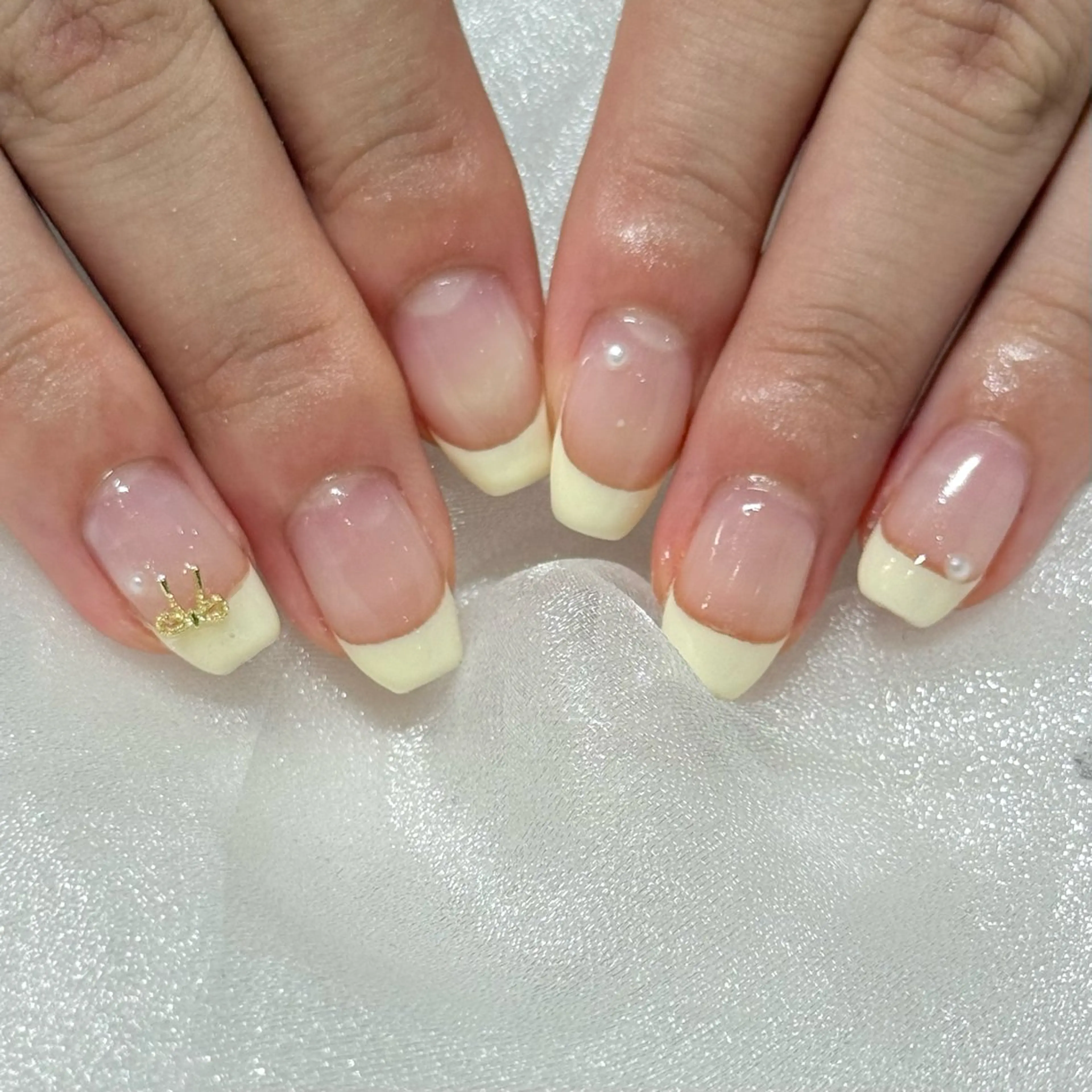 ネイル ハンドネイル chika .のネイルデザイン