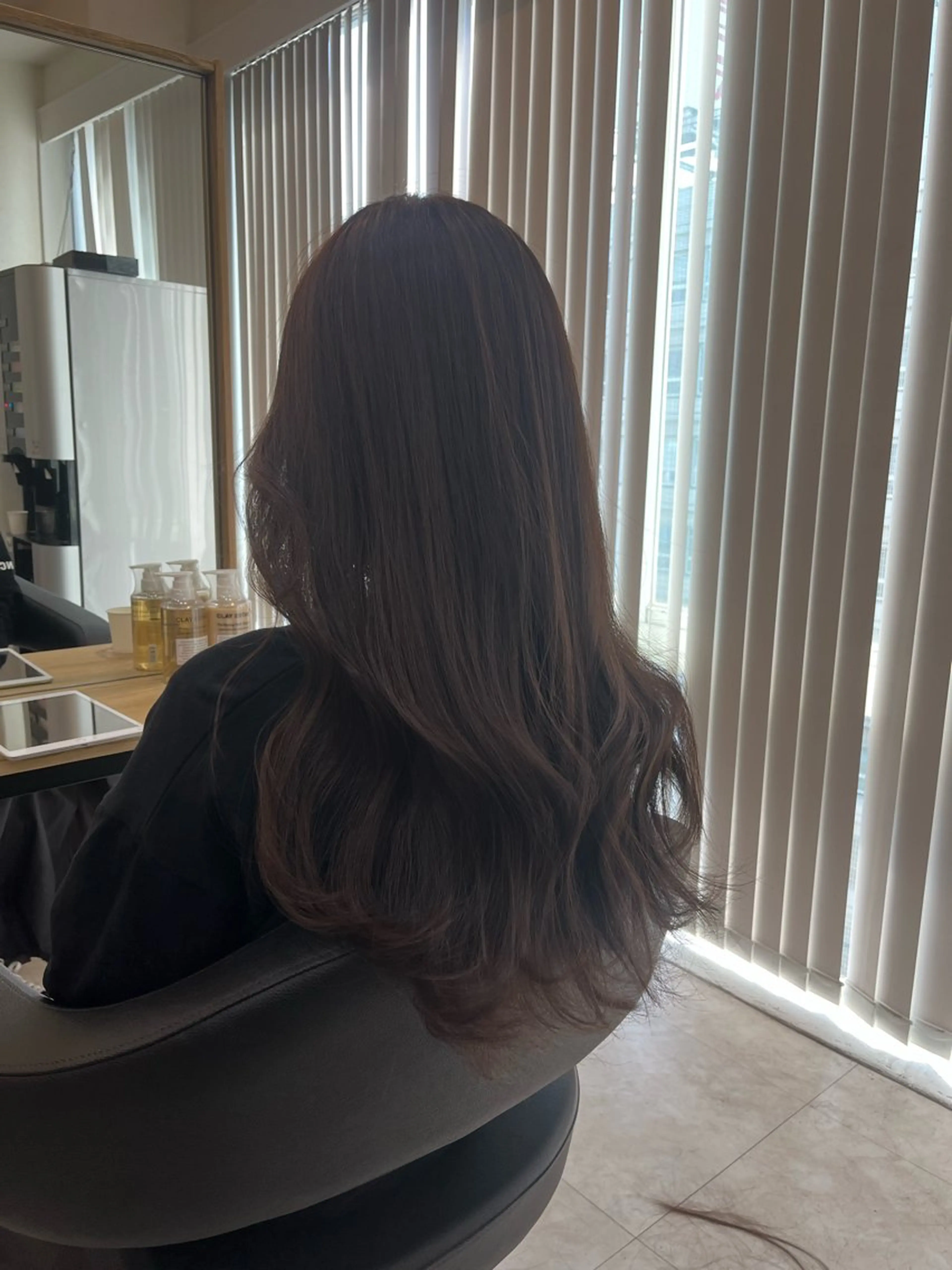 ロング カット ヘアカラー トリートメント 仁和山 健汰のヘアスタイル