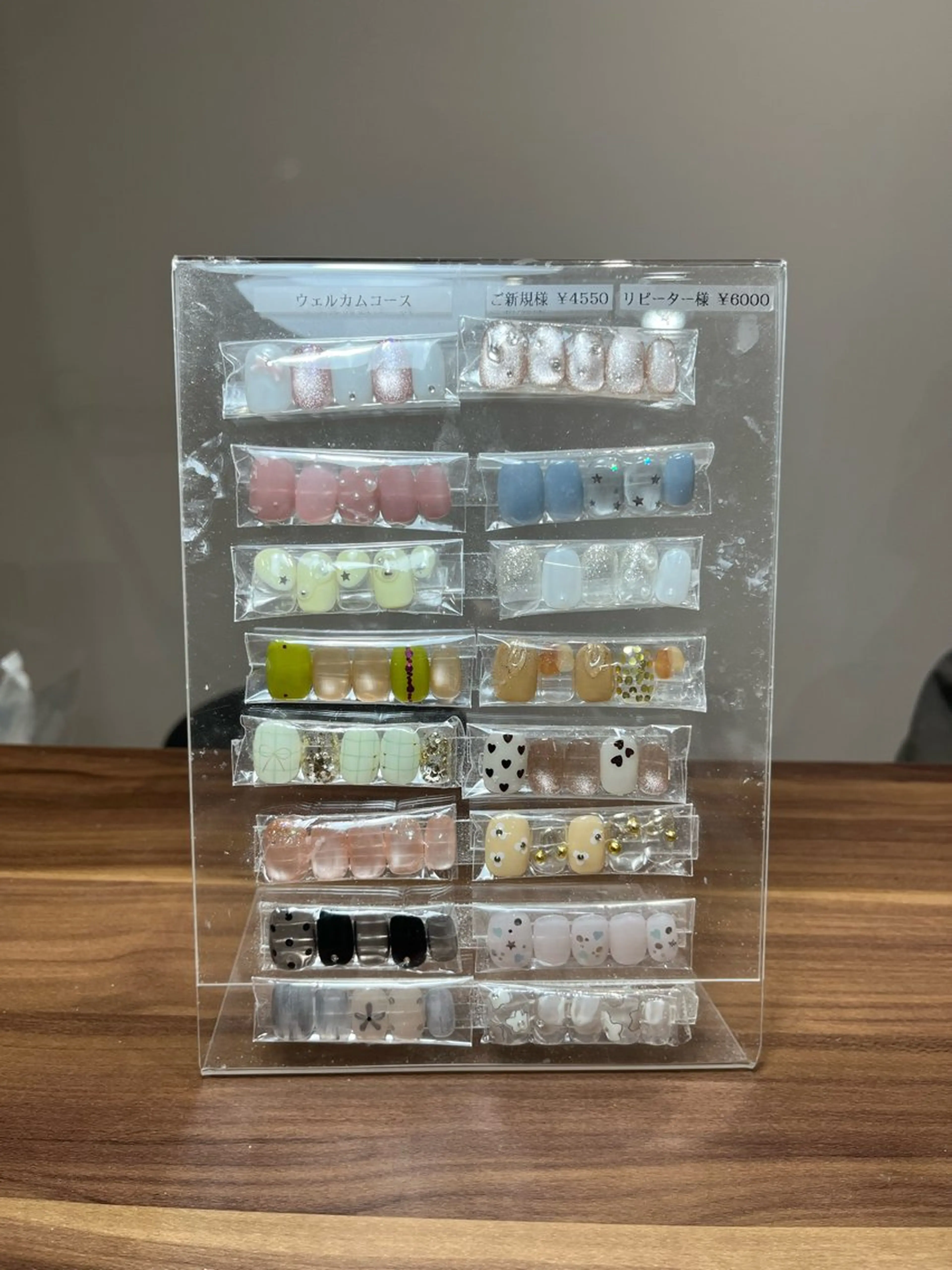 ネイル ハンドネイル NISHIKAWA .Hのネイルデザイン