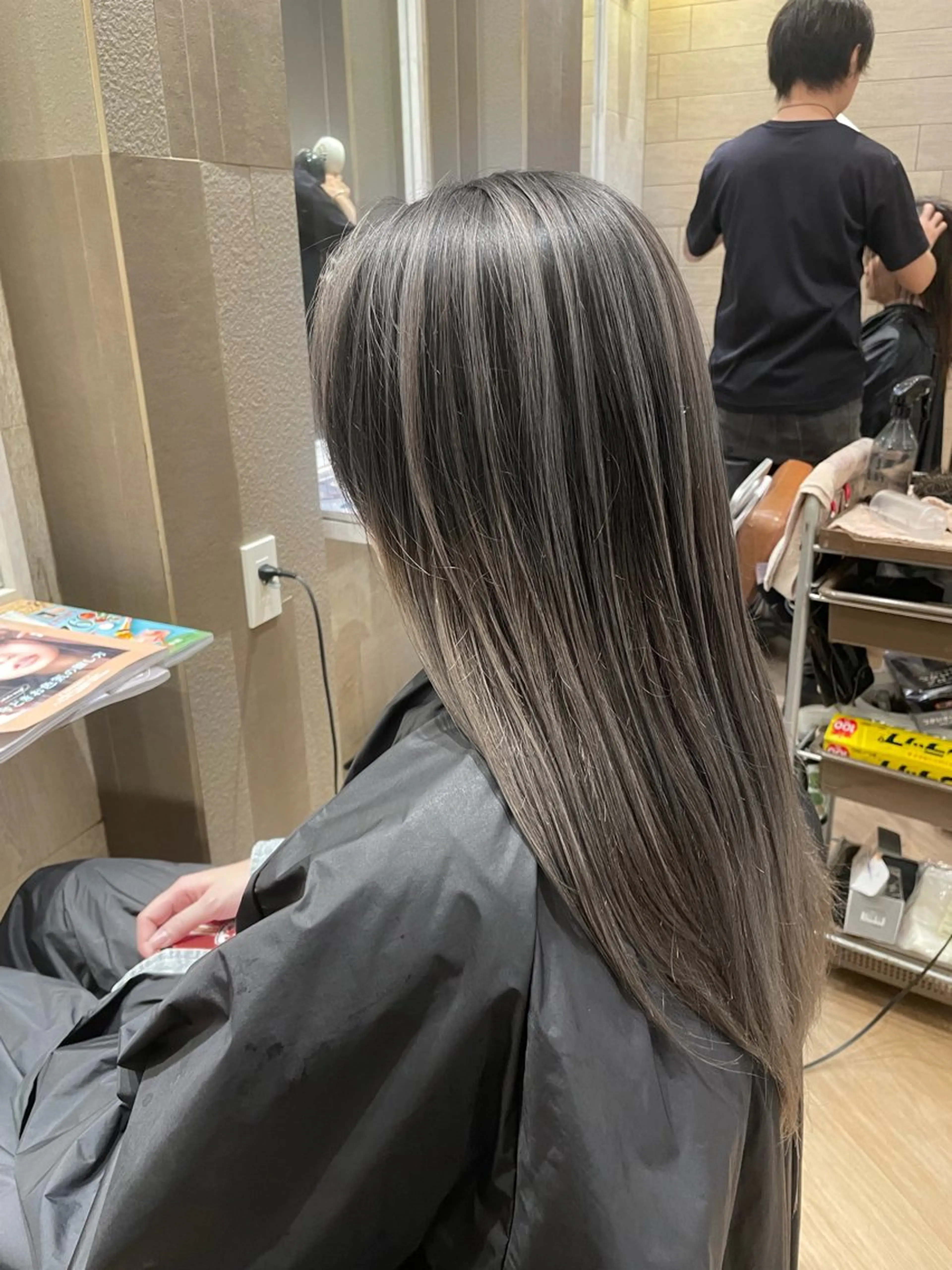 ロング カラー カット ヘアカラー トリートメント 髪質改善艶髪✂︎小寺 透明感カラーのヘアスタイル