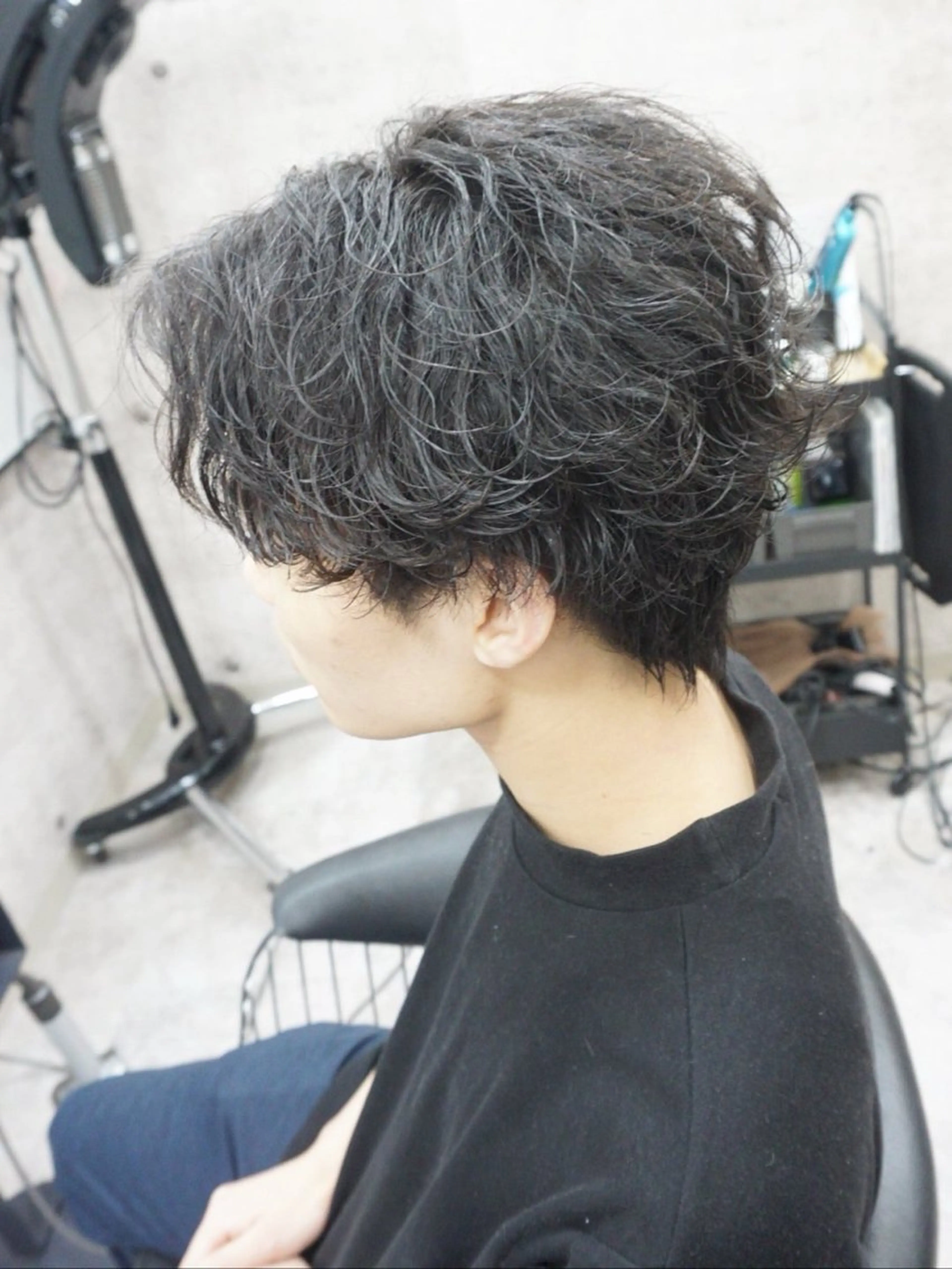 メンズ センターパート マッシュ メンズパーマ 波巻きパーマ カット パーマ hair teria ryu 大塚のヘアスタイル