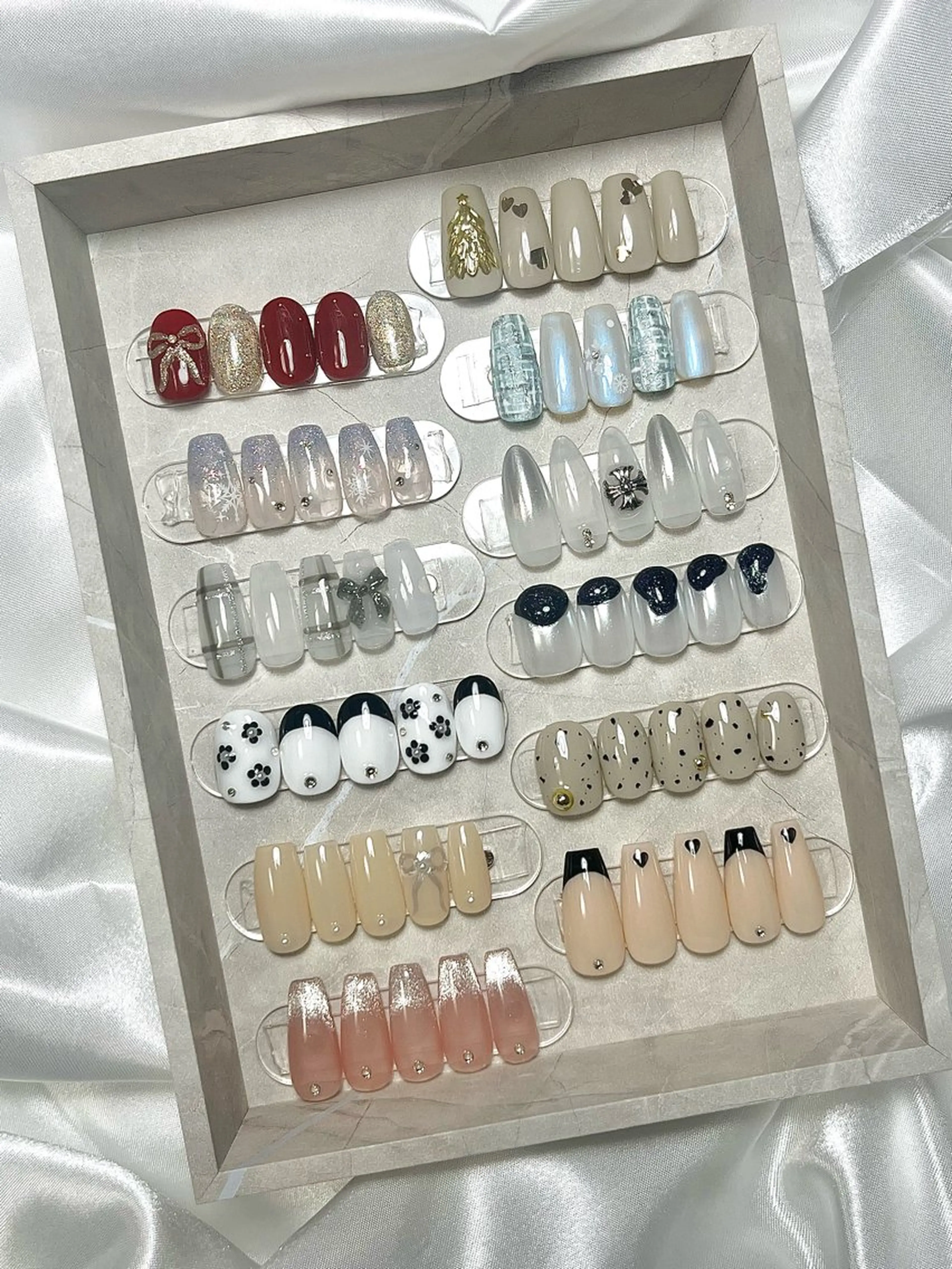 ネイル ハンドネイル etoile filanteのネイルデザイン