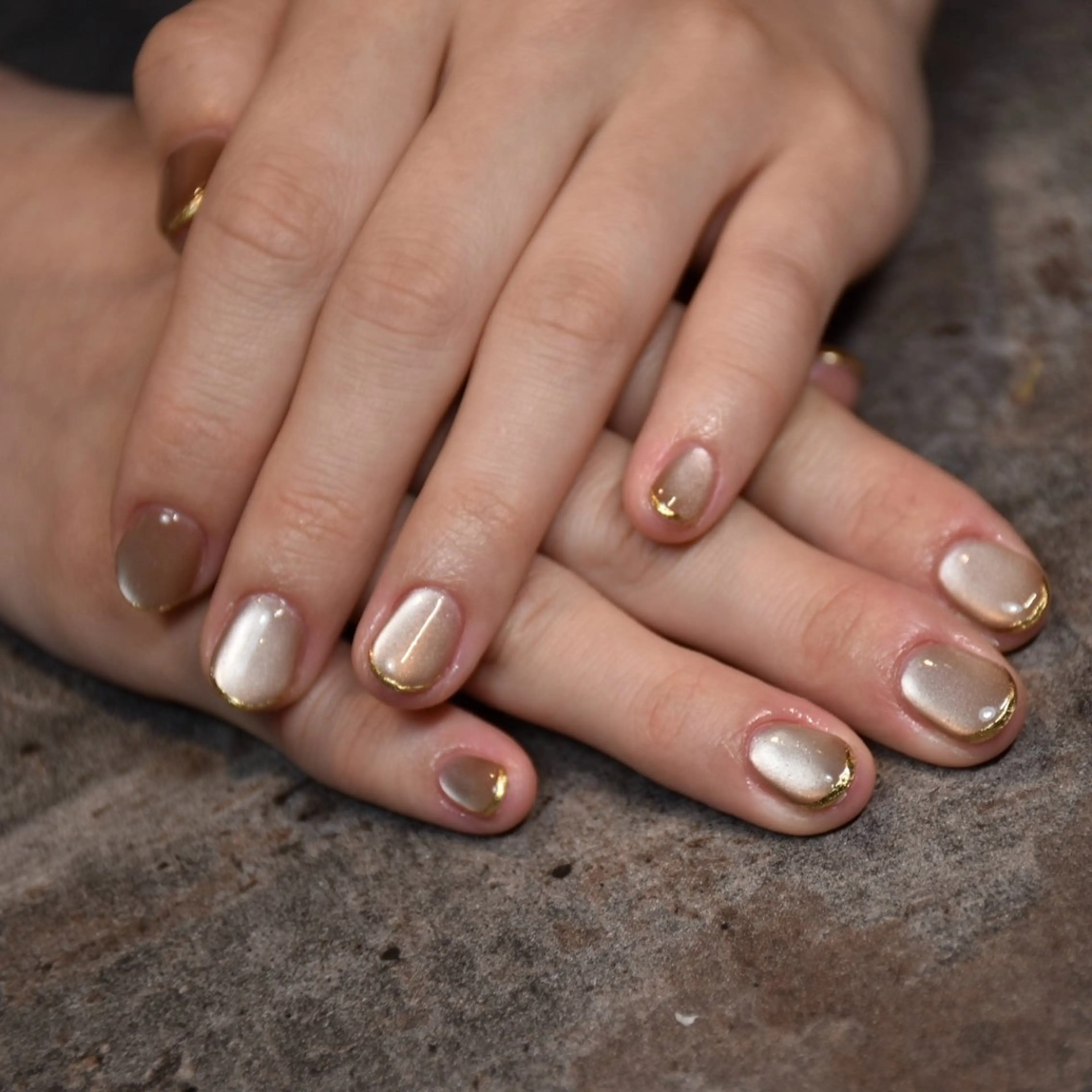 ネイル フレンチネイル ミラーネイル milot. ミロットのネイルデザイン