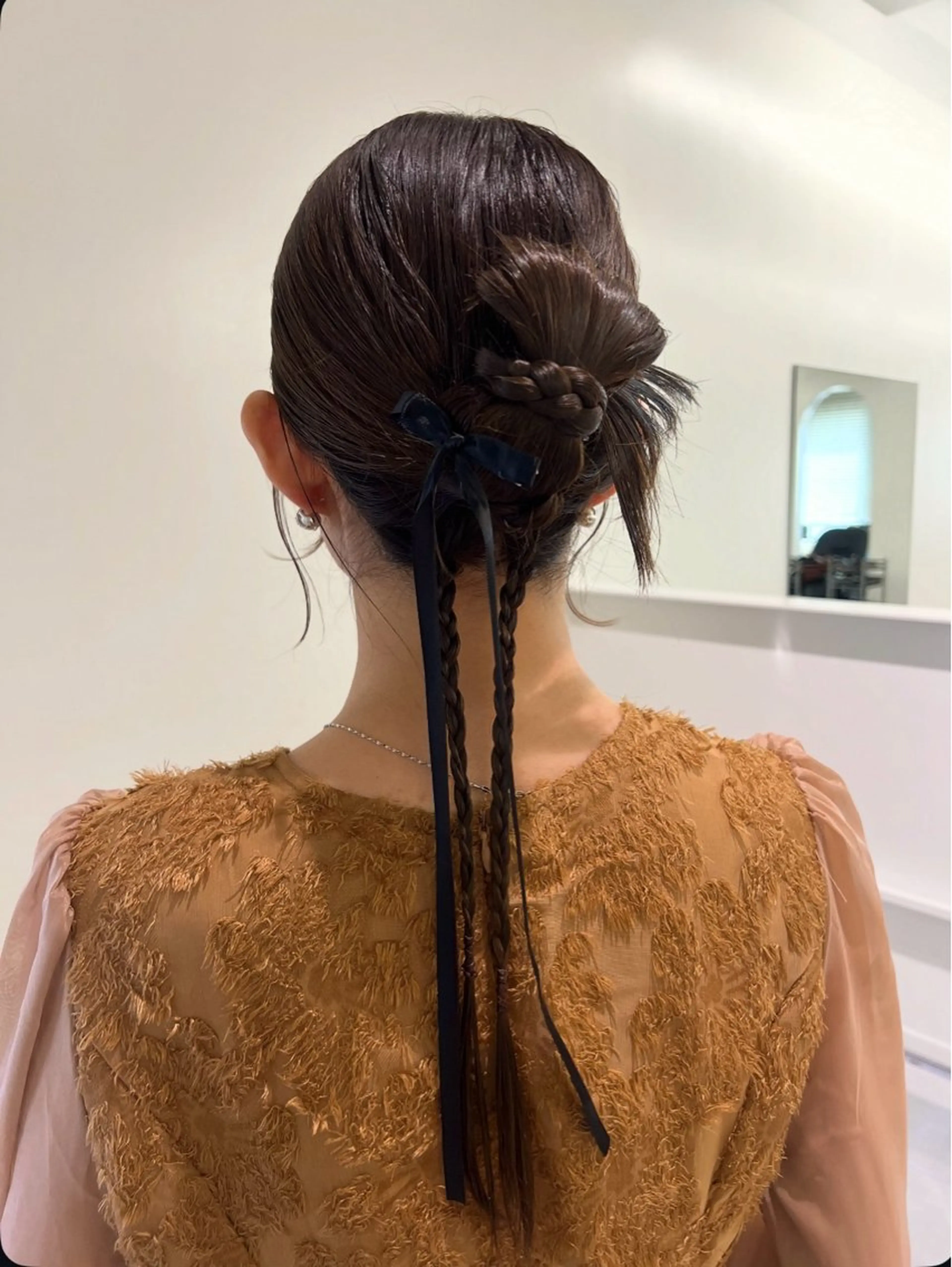 セミロング カラー パーマ ヘアアレンジ ヘアセット 透明感カラー／ 新潟万代/池野里衣のヘアスタイル