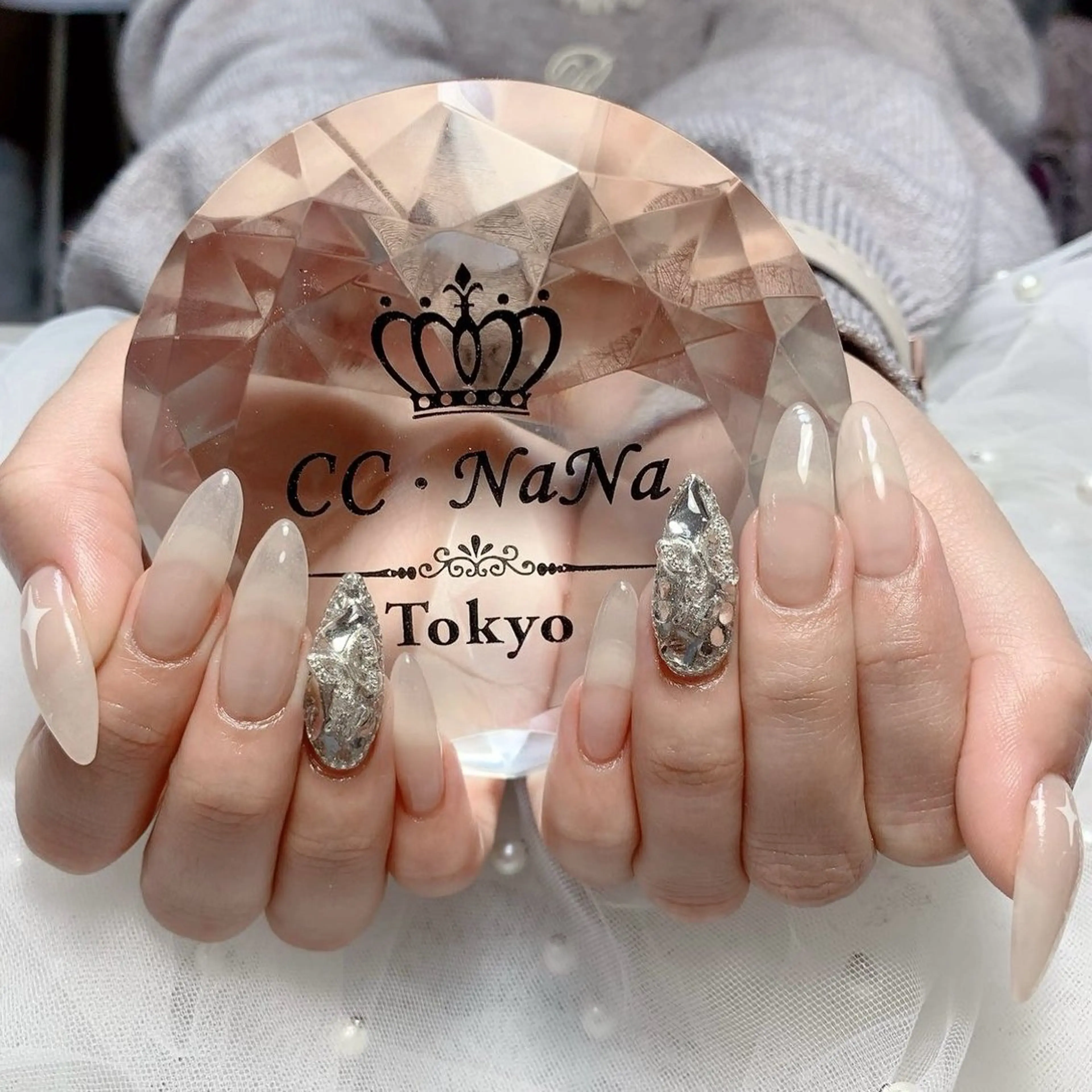 ネイル ハンドネイル 💎CC・NaNa 韓国風ネイル🌙Cのネイルデザイン