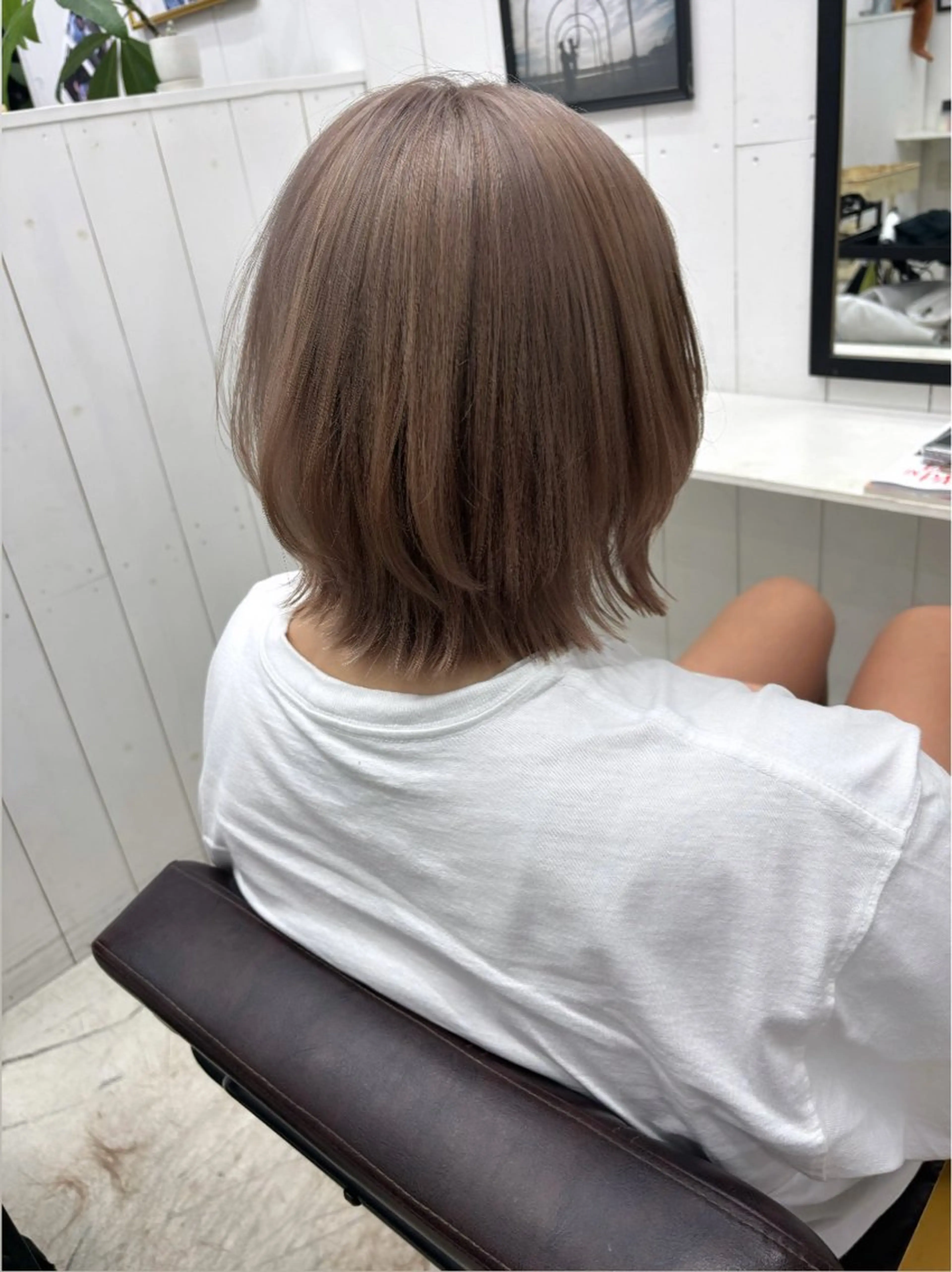 ショート カラー カット ヘアカラー トリートメント Ann./艶髪 /レイヤーカットのヘアスタイル