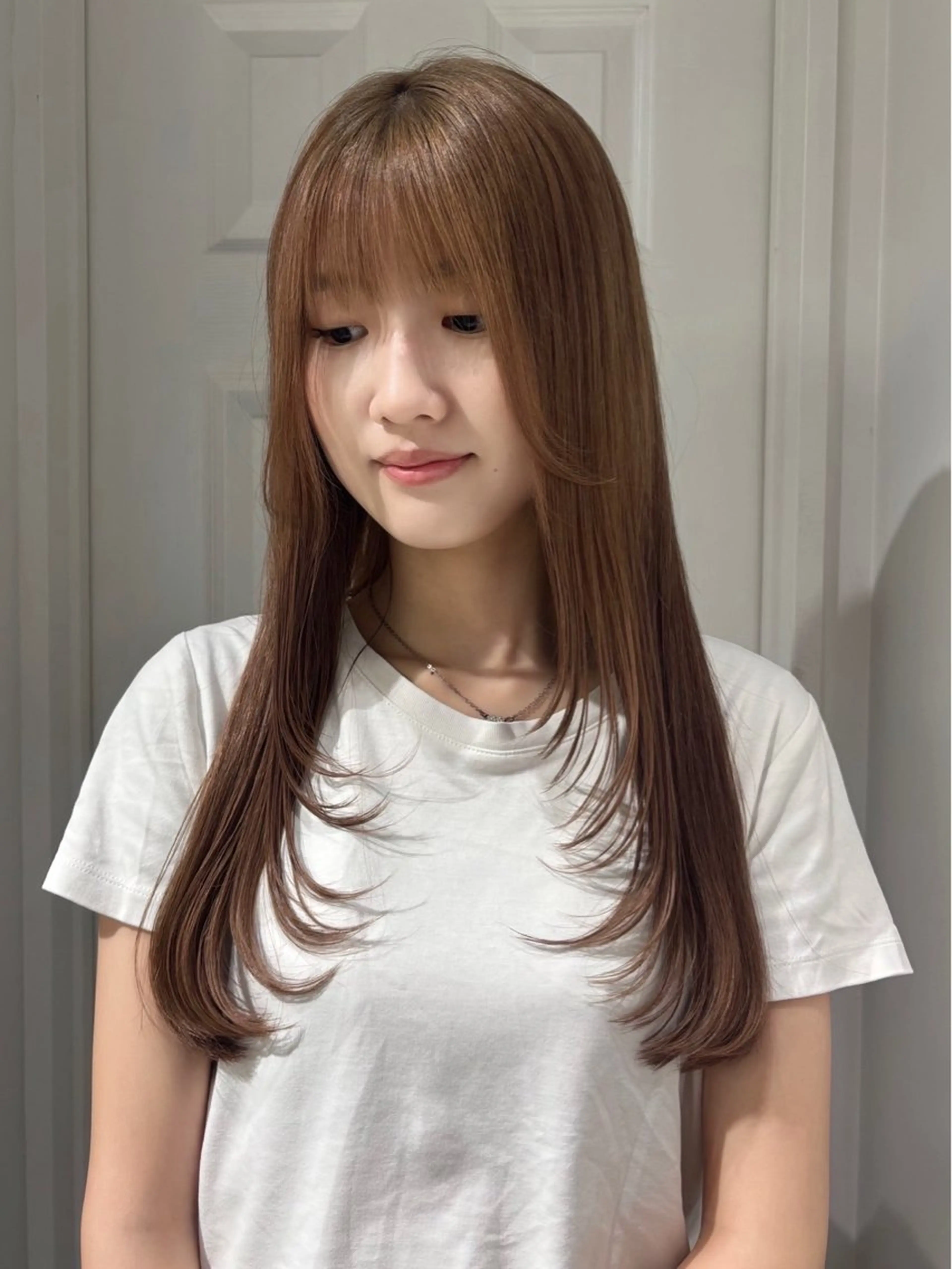 カラー ブリーチ ケアブリーチ デザインカラー ダブルカラー イヤリングカラー 酸性ストレート /ハイトーン/つばさのヘアスタイル