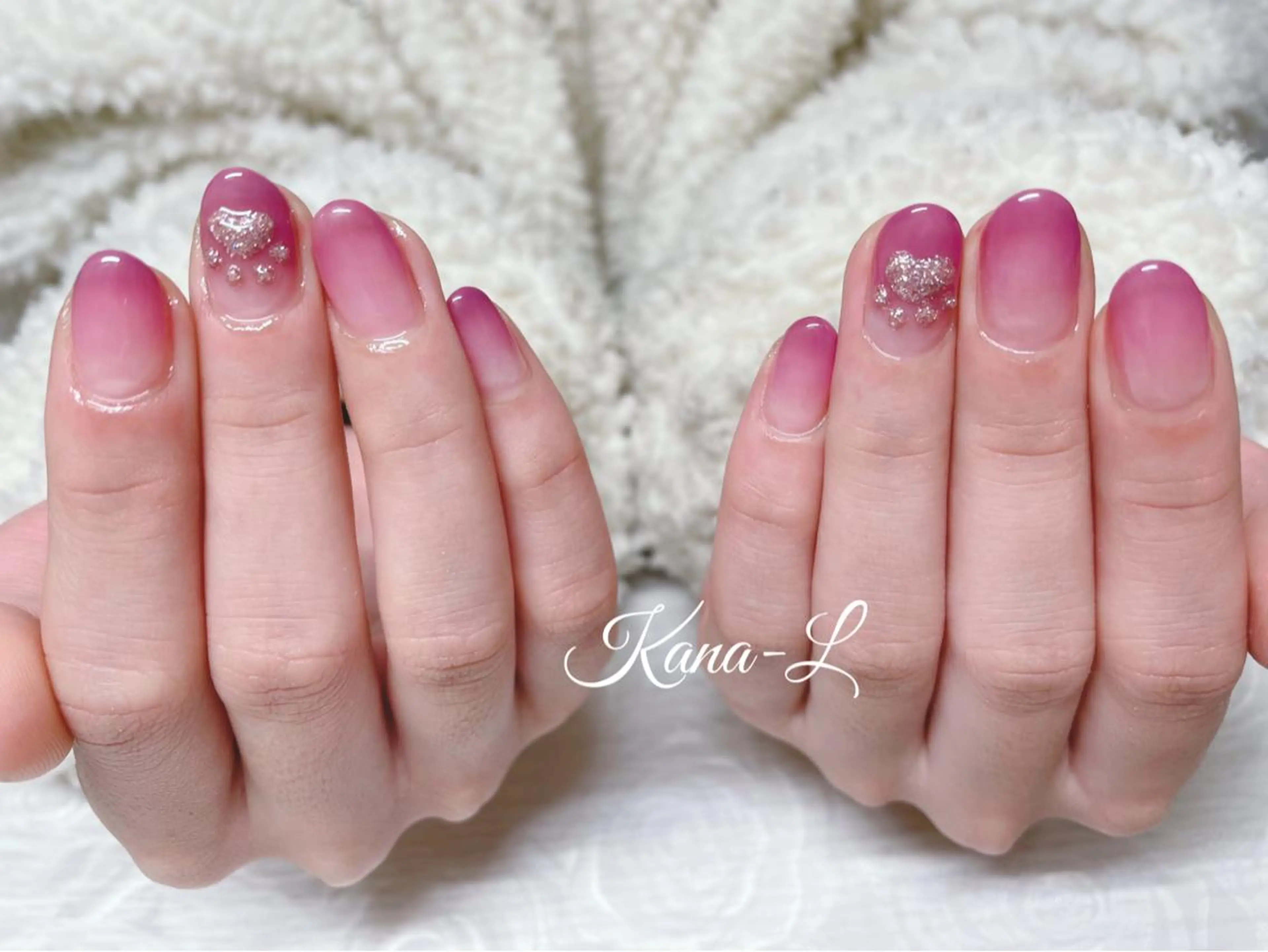 カラー ネイル グラデーションカラー ピンクカラー グラデーション ピンク 芦辺 香奈のネイルデザイン