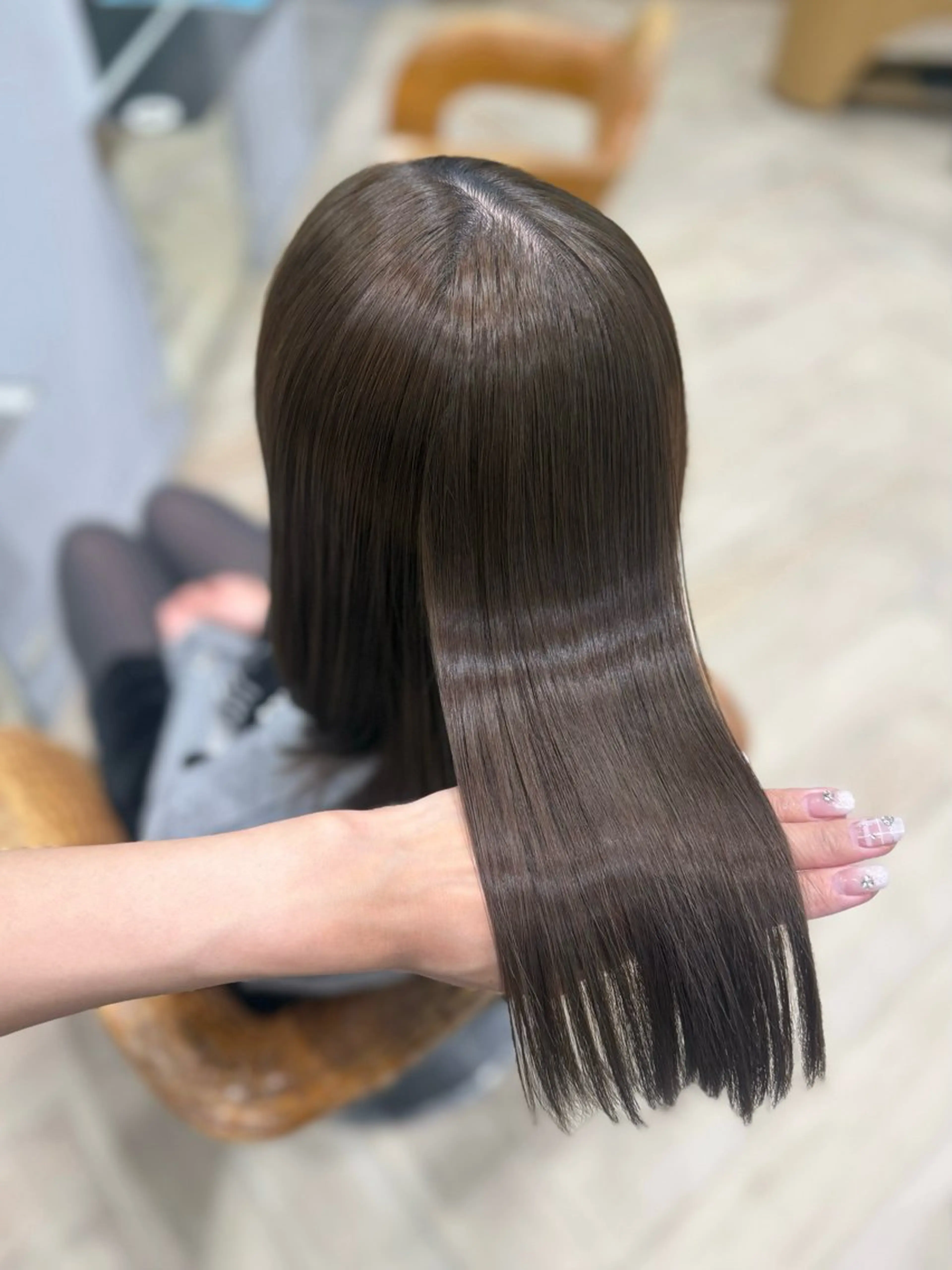 ミディアム カラー ベージュカラー オリーブベージュ トリートメント 大久保 凜香のヘアスタイル