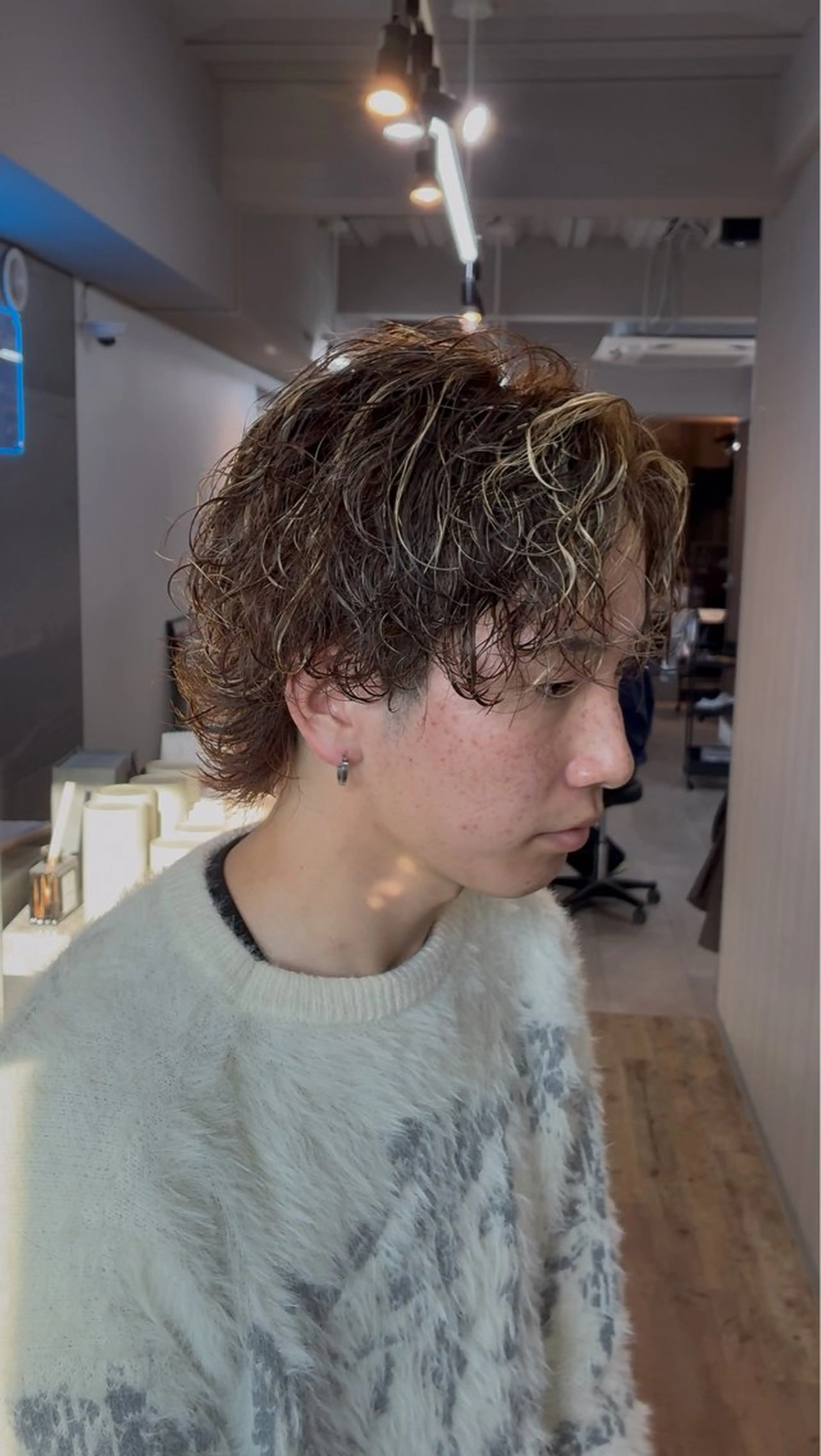 ミディアム カラー パーマ メンズ メンズハイライト ハイライトカラー ハイライト パーマ指名No.1✨ /大宮/海志のヘアスタイル