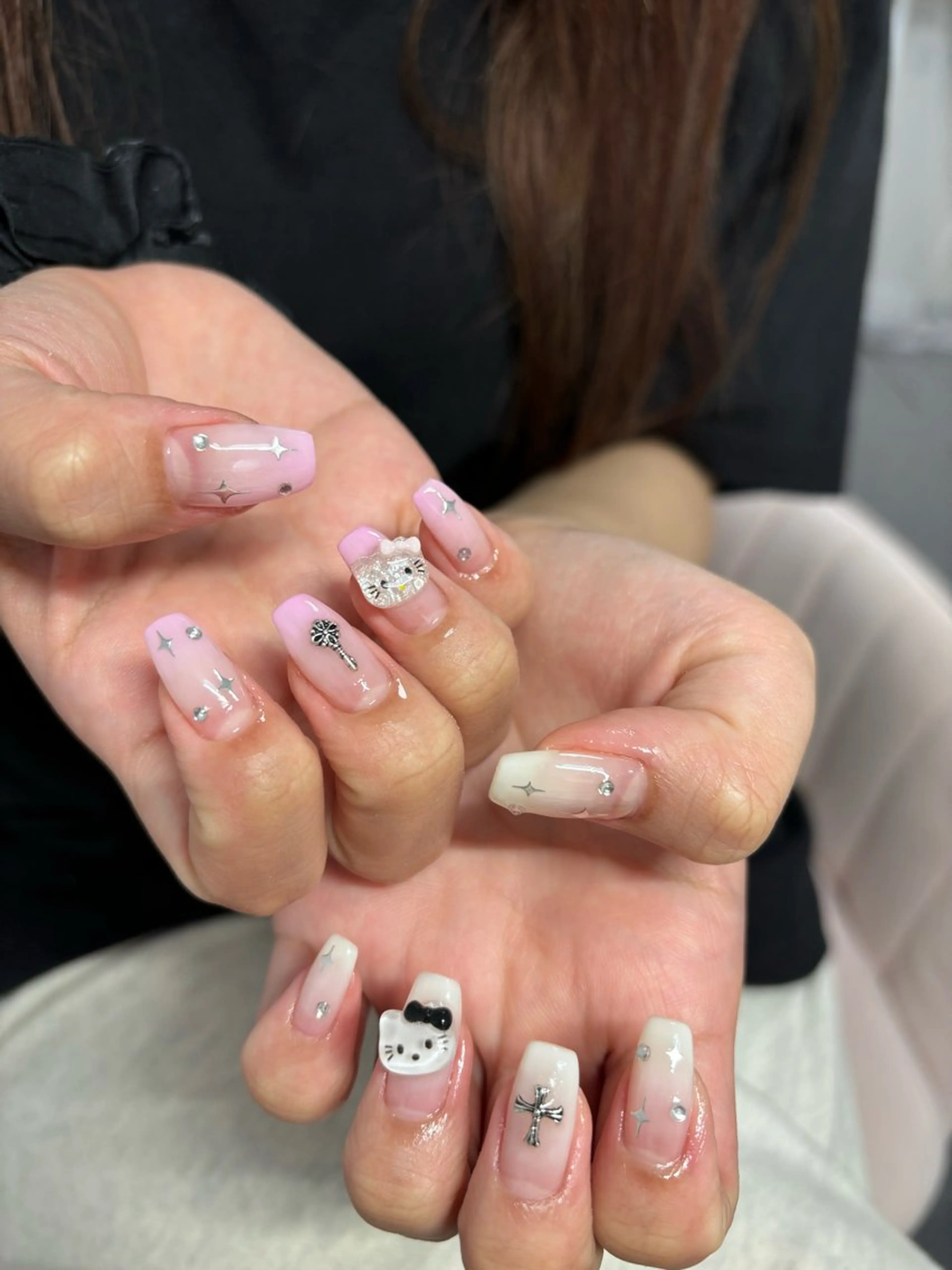 ネイル I pinknail 韓国風·持ち込み専門のネイルデザイン