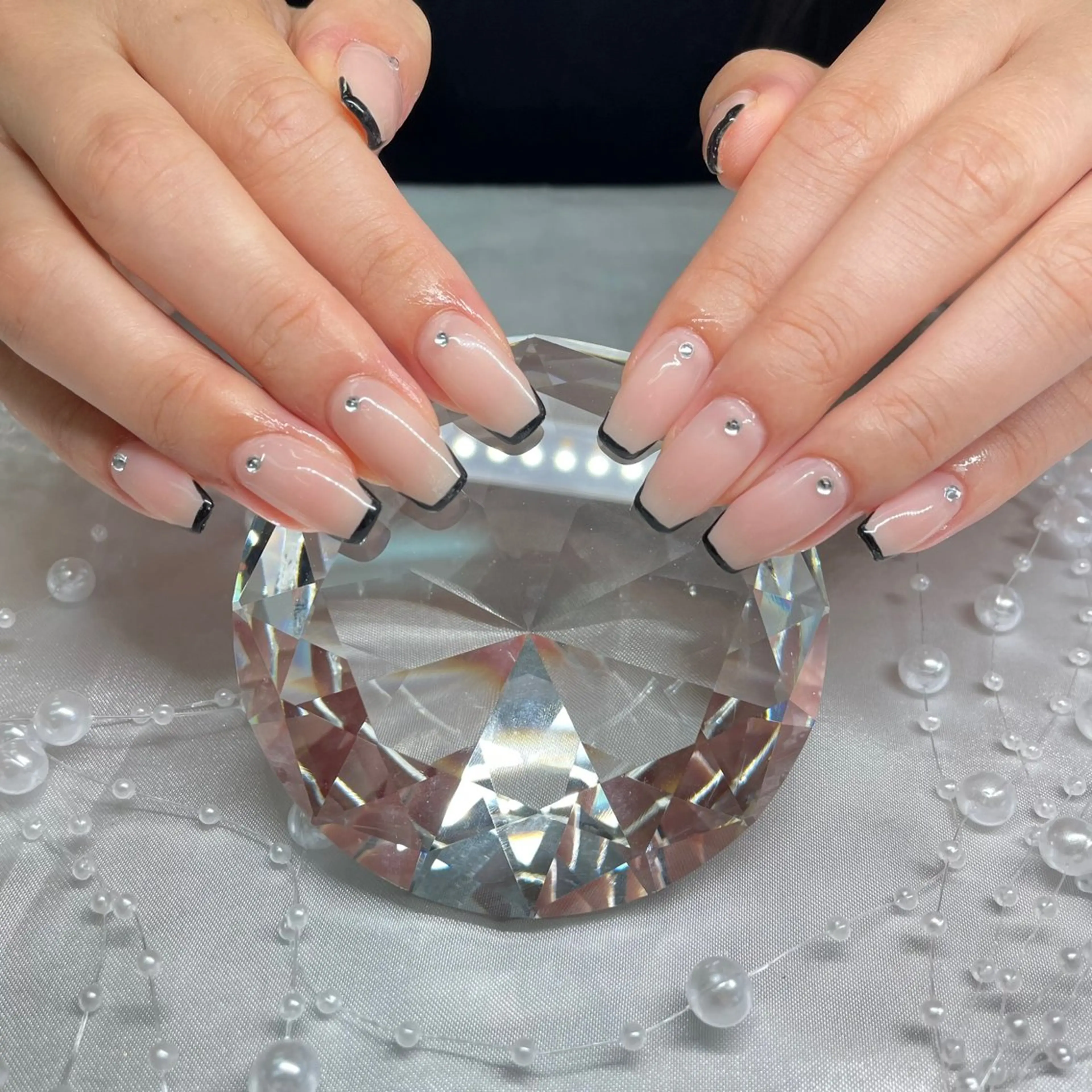 ネイル ハイビスカス ネイルサロンのネイルデザイン