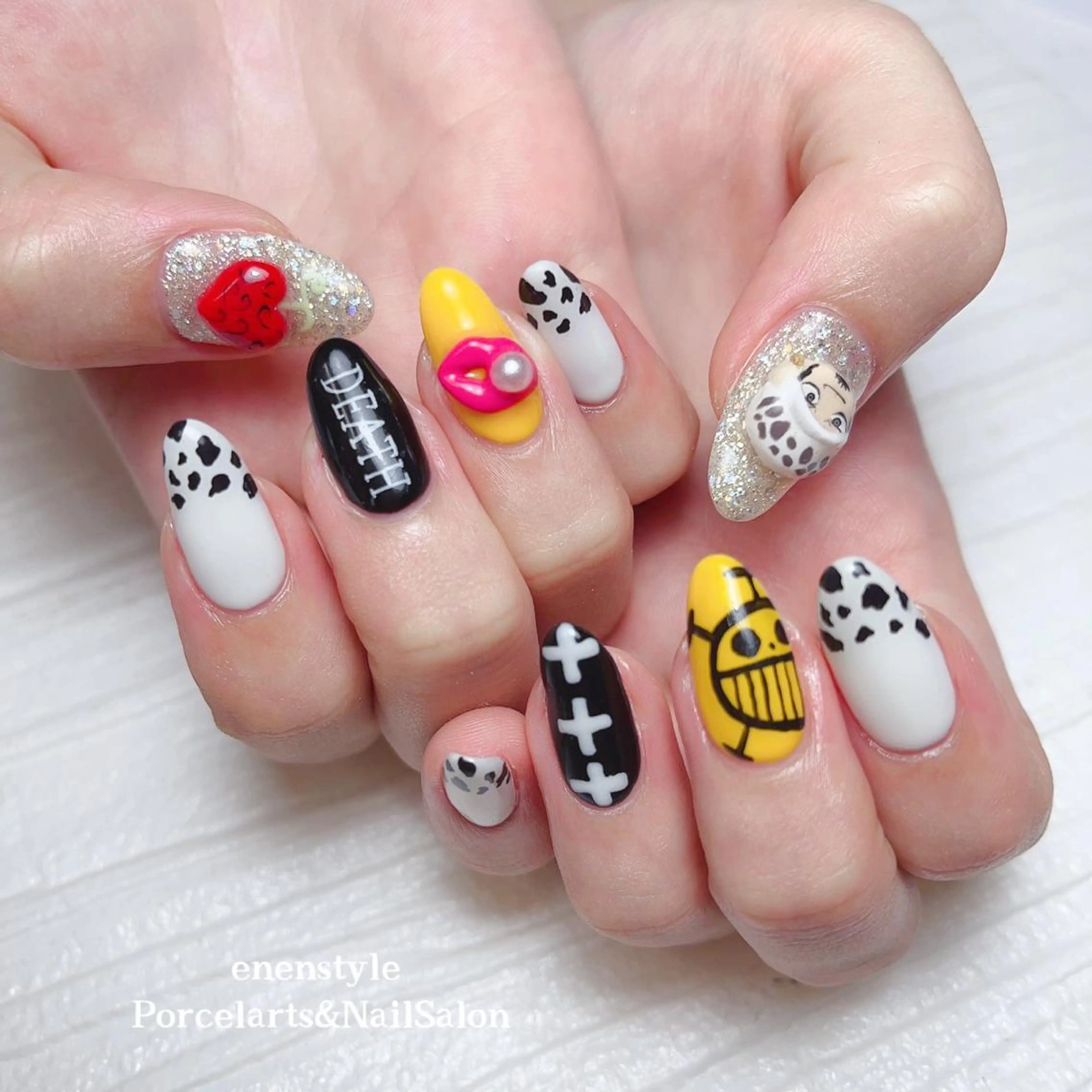 ミディアム ネイル 👑enen style👑のネイルデザイン