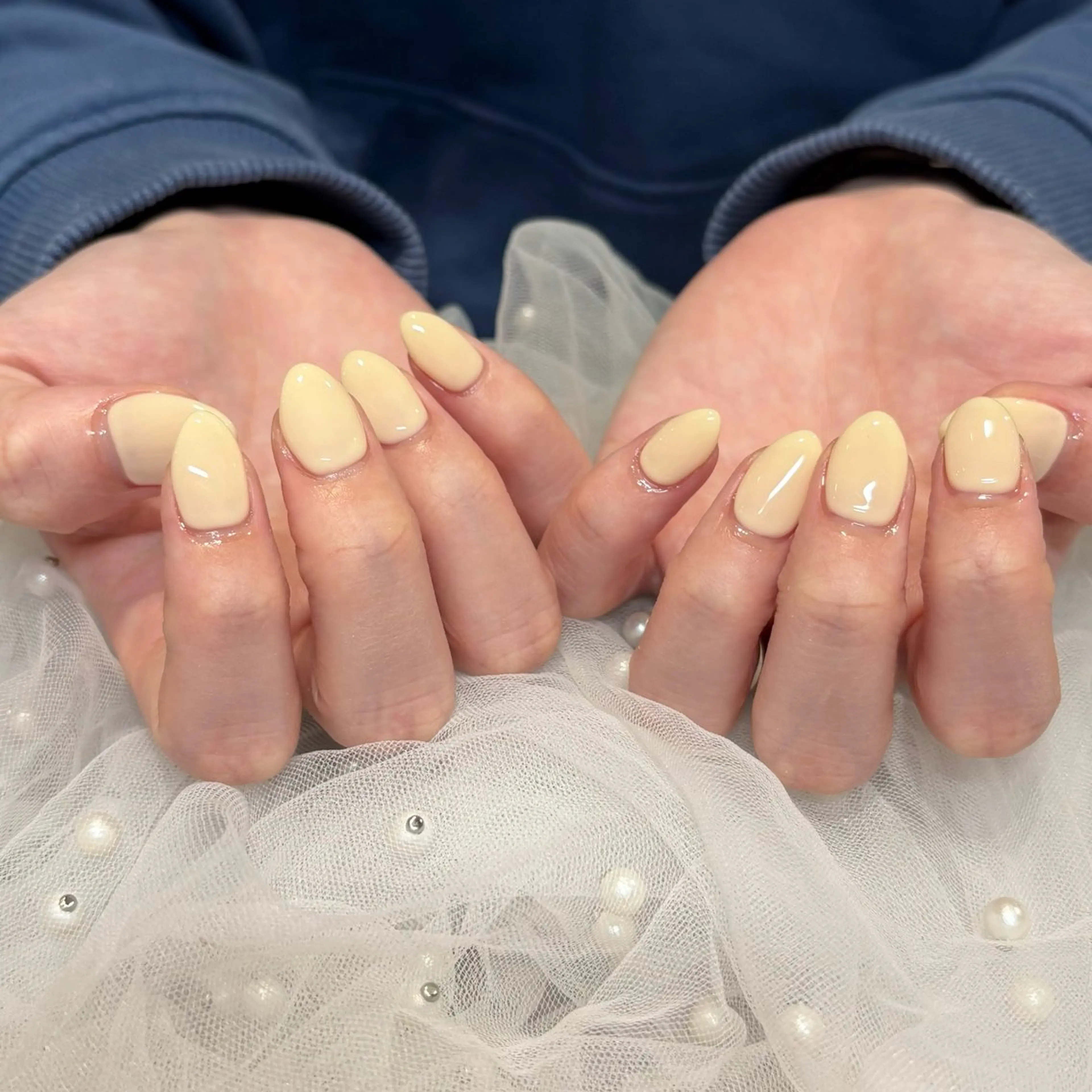 ネイル 黄色 ハンドネイル 荒巻 めいのネイルデザイン