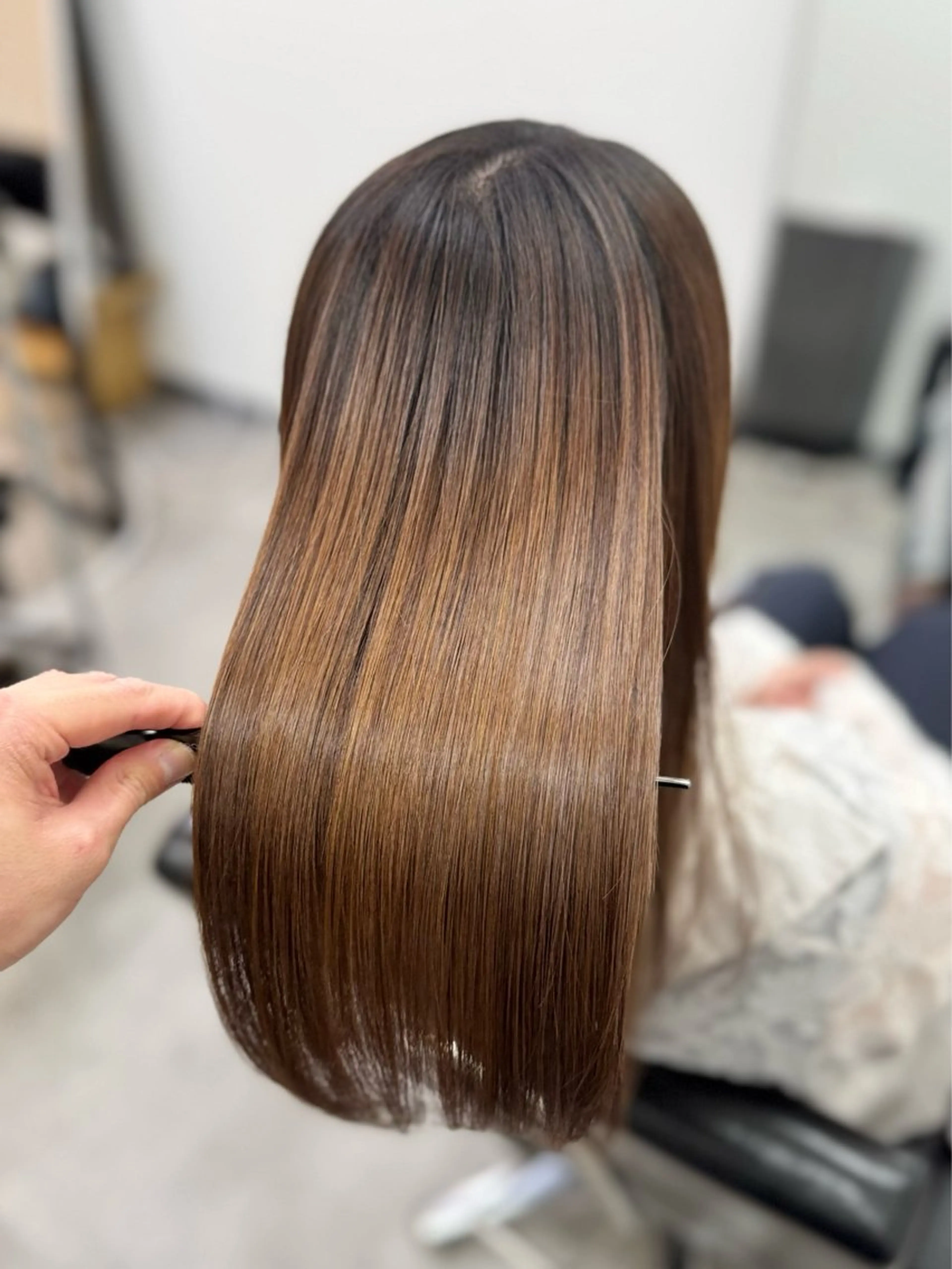 ロング メンズ shinka　omotesando所属・ブリーチ縮毛矯正/ 複雑履歴🉑/タイチのヘアスタイル