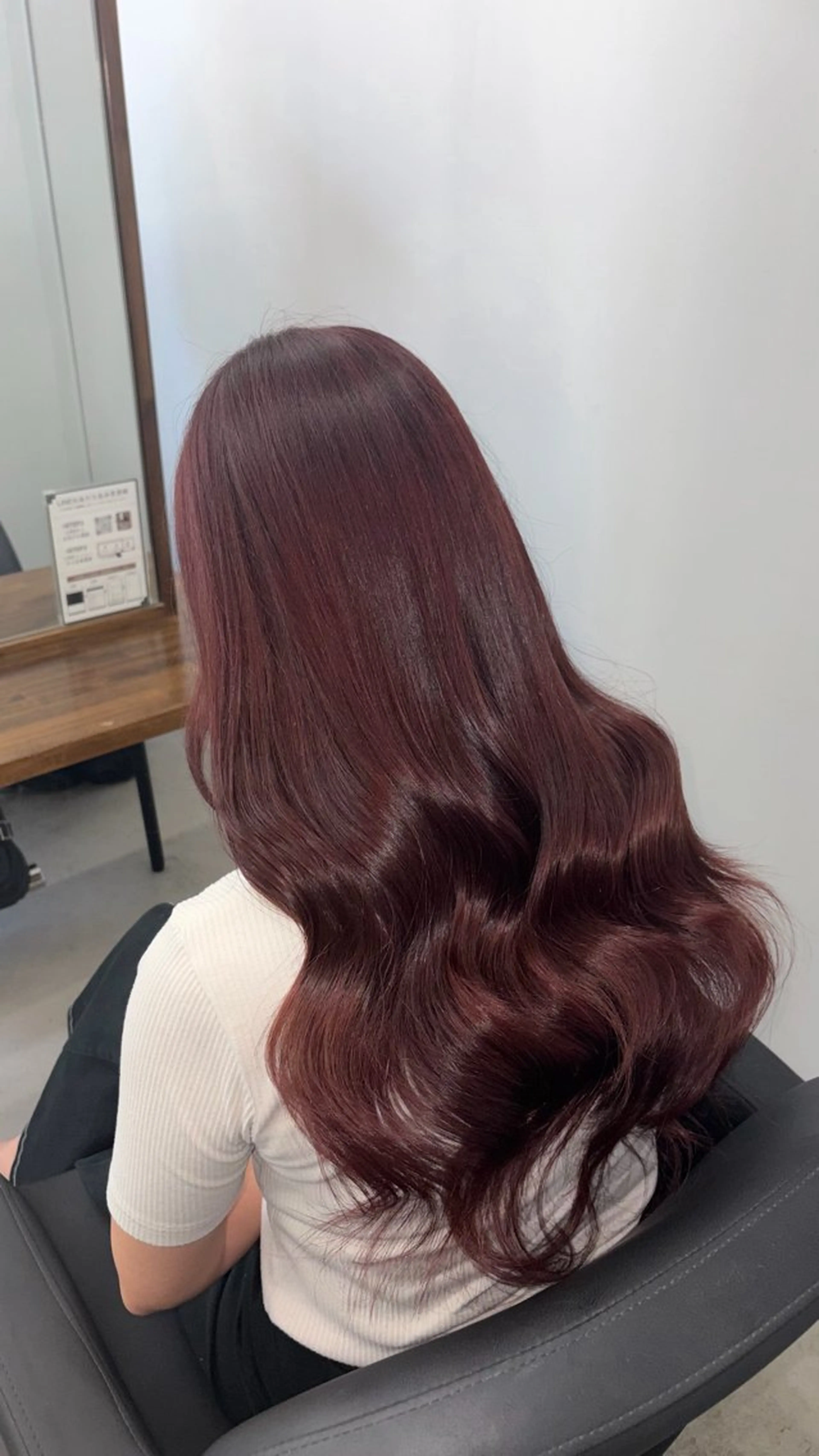 カラー ヘアカラー 山根 明紗のヘアスタイル