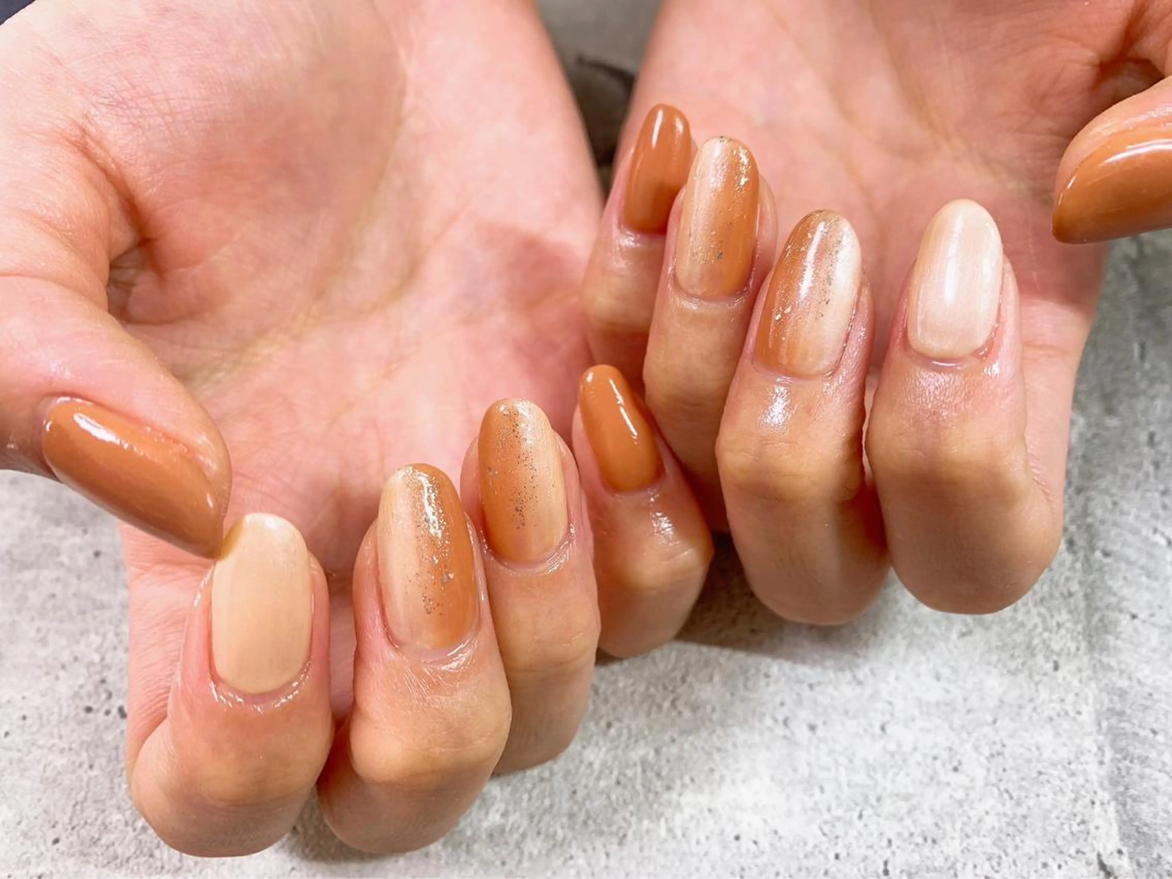 ネイル オーロラネイル フラワーネイル フットネイル フレンチネイル ジェルネイル mogunail &blowのネイルデザイン