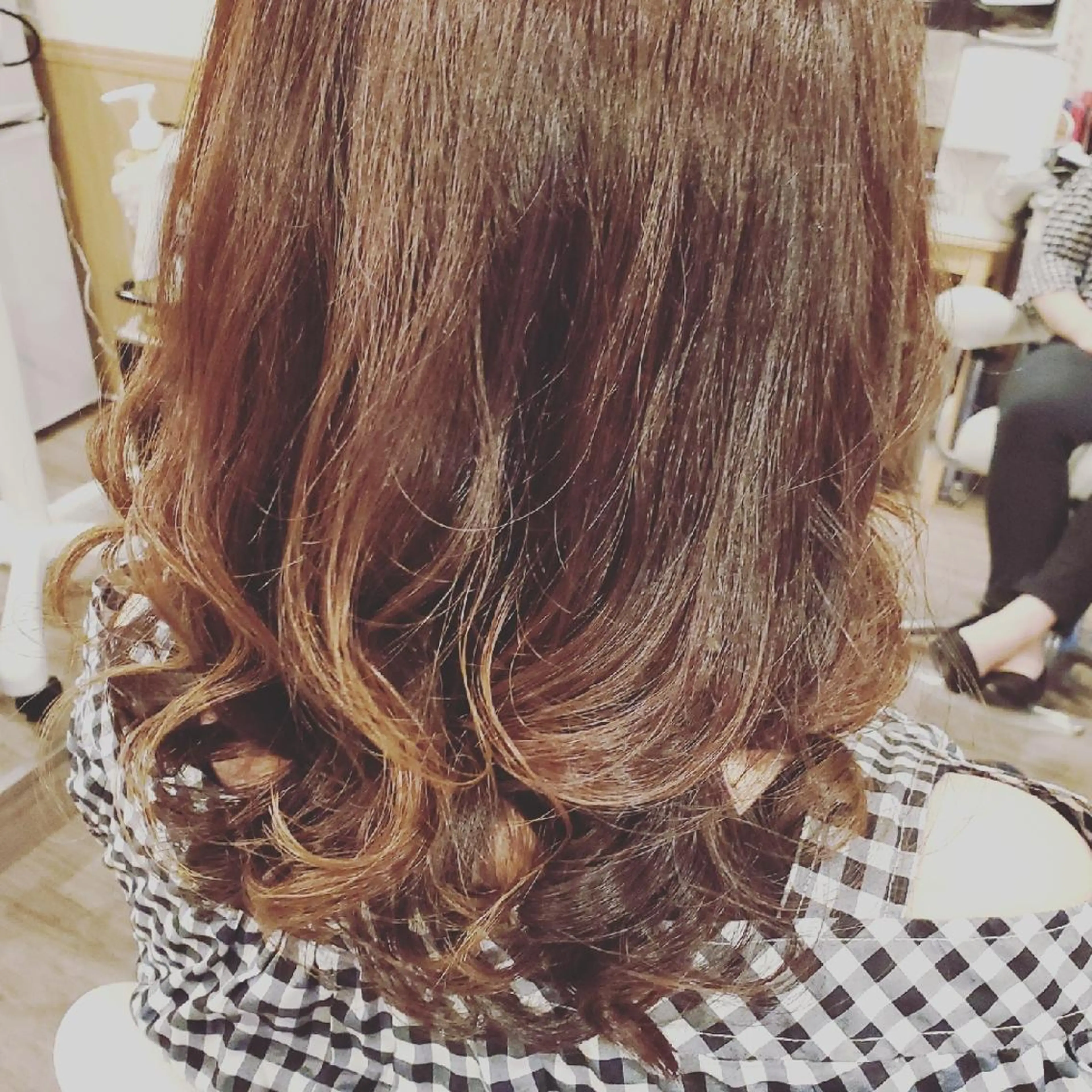 セミロング カラー アディクシーカラー ブルーカラー 外国人風カラー トリートメント ヘアカラー トリートメント spa hair ark 富井直美のヘアスタイル