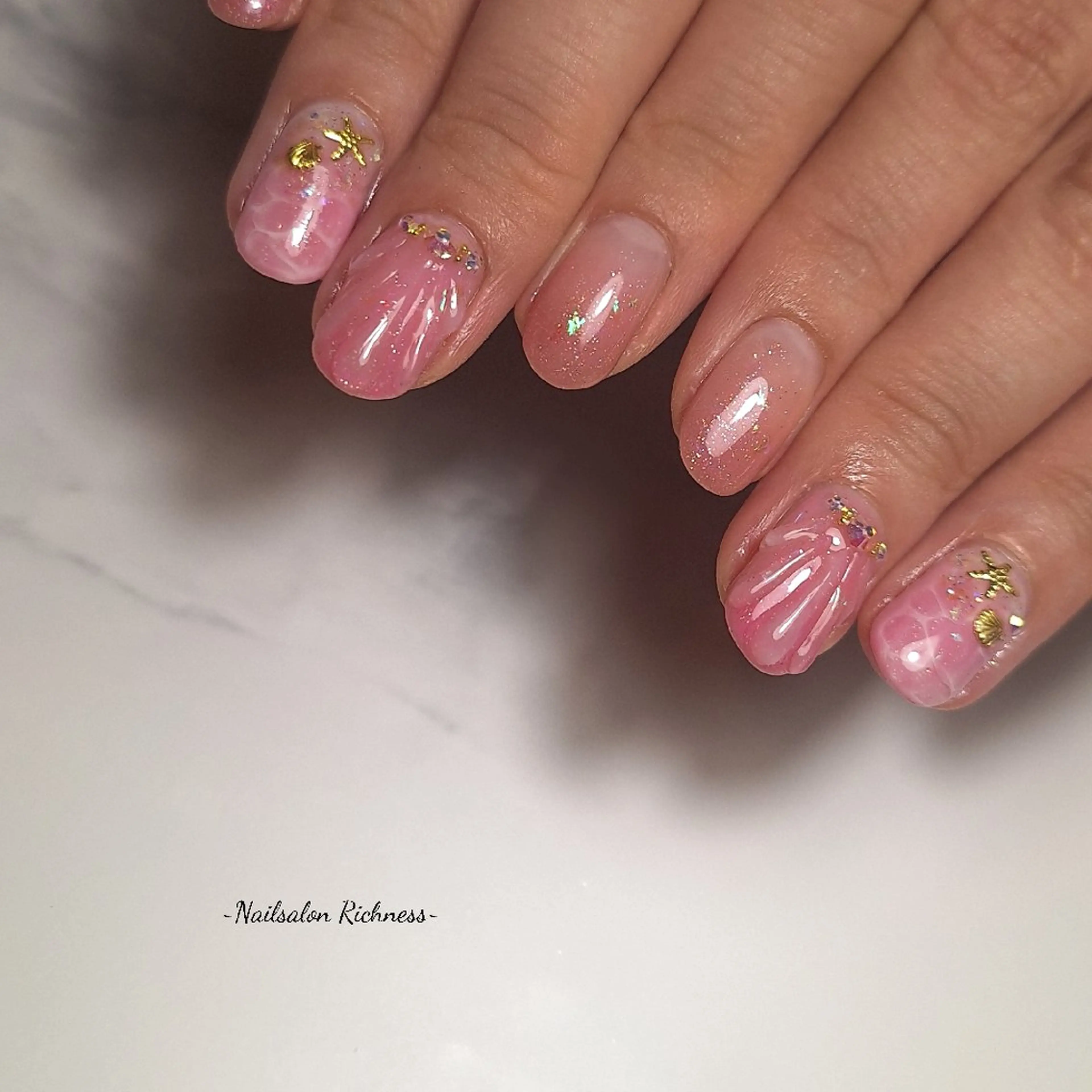 ネイル ハンドネイル I. Yukariのネイルデザイン