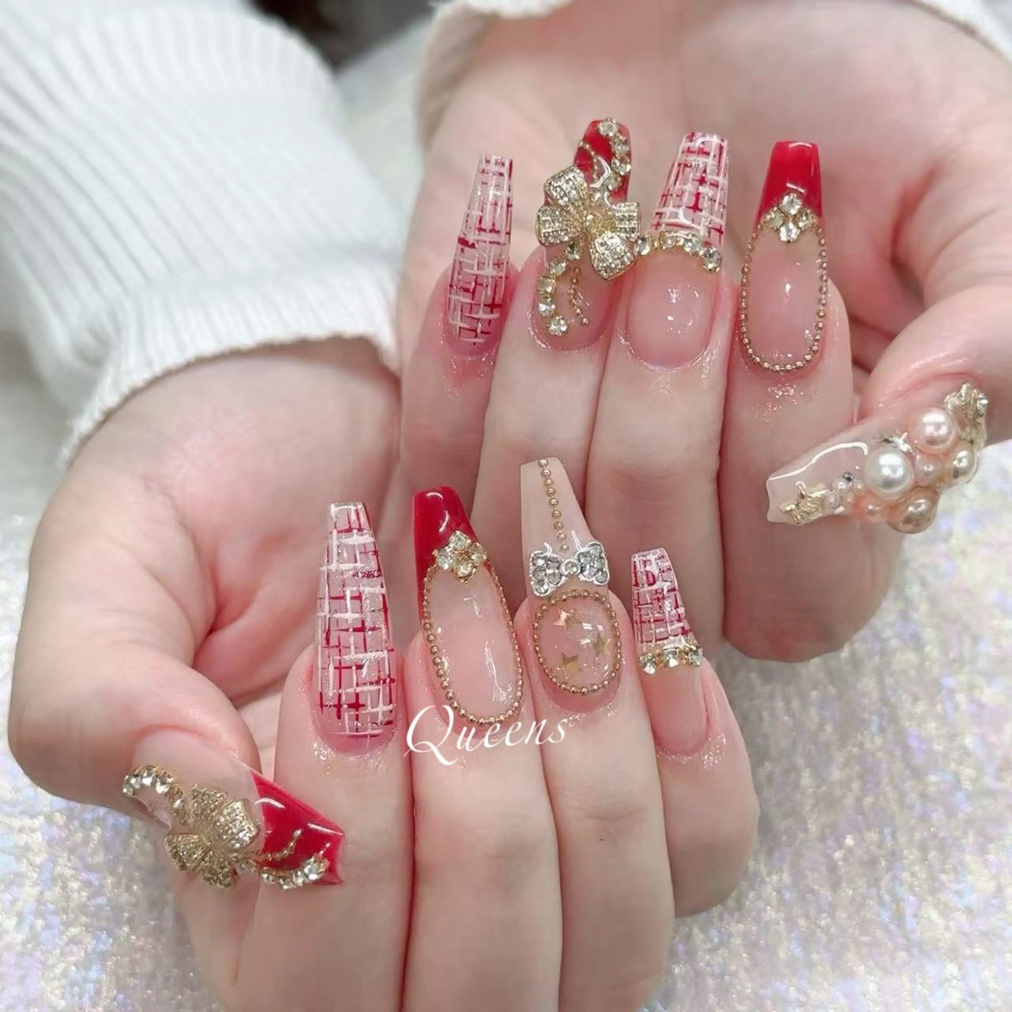 ネイル ハンドネイル Queens マオのネイルデザイン