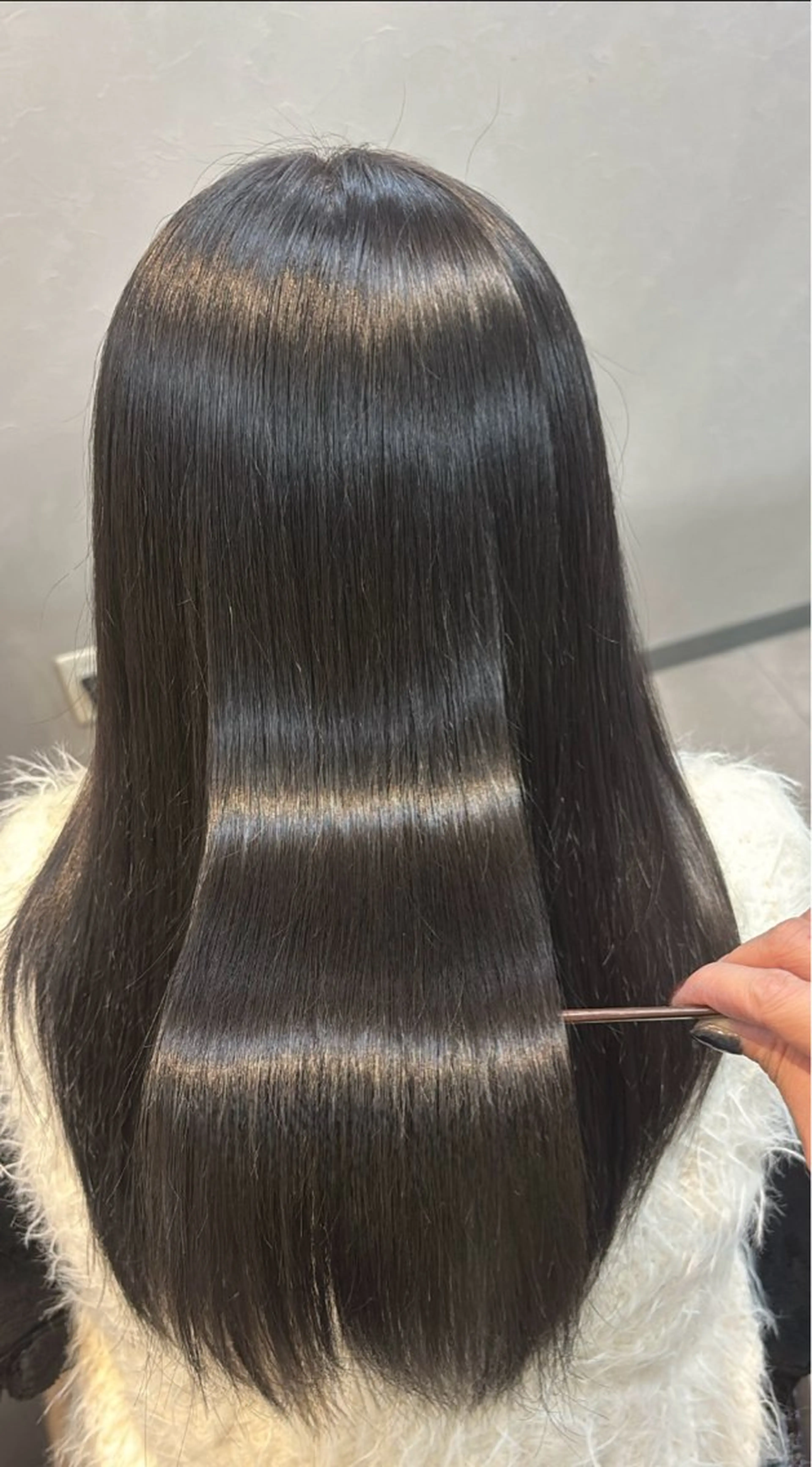 カラー ヘアカラー レイヤー✂︎ぷつボブ 艶カラー🤍noaのヘアスタイル